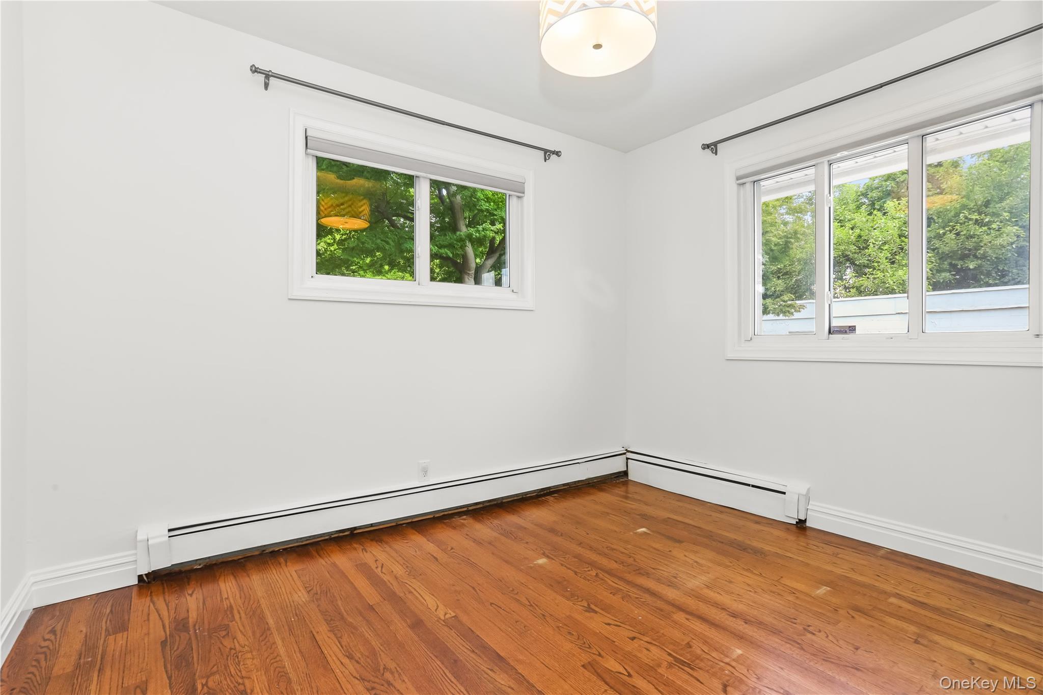 Single Family Bellevue Westchester County, NY 10703, MLS-895167-21