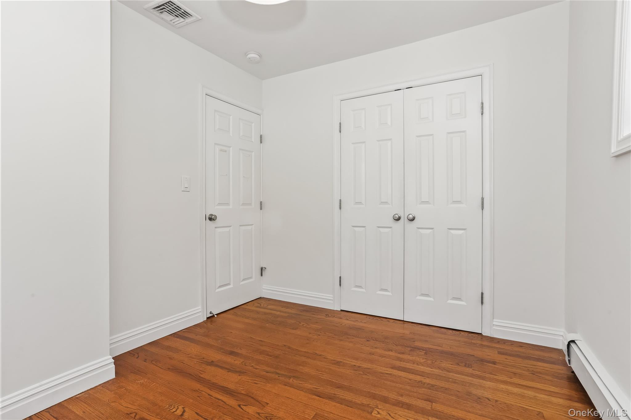 Single Family Bellevue Westchester County, NY 10703, MLS-895167-22