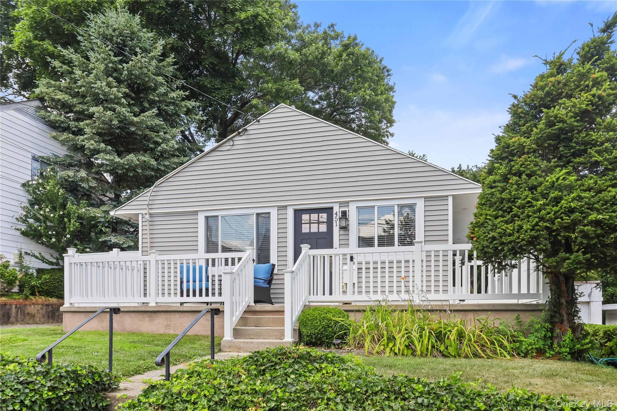 Single Family Bellevue Westchester County, NY 10703, MLS-895167-4