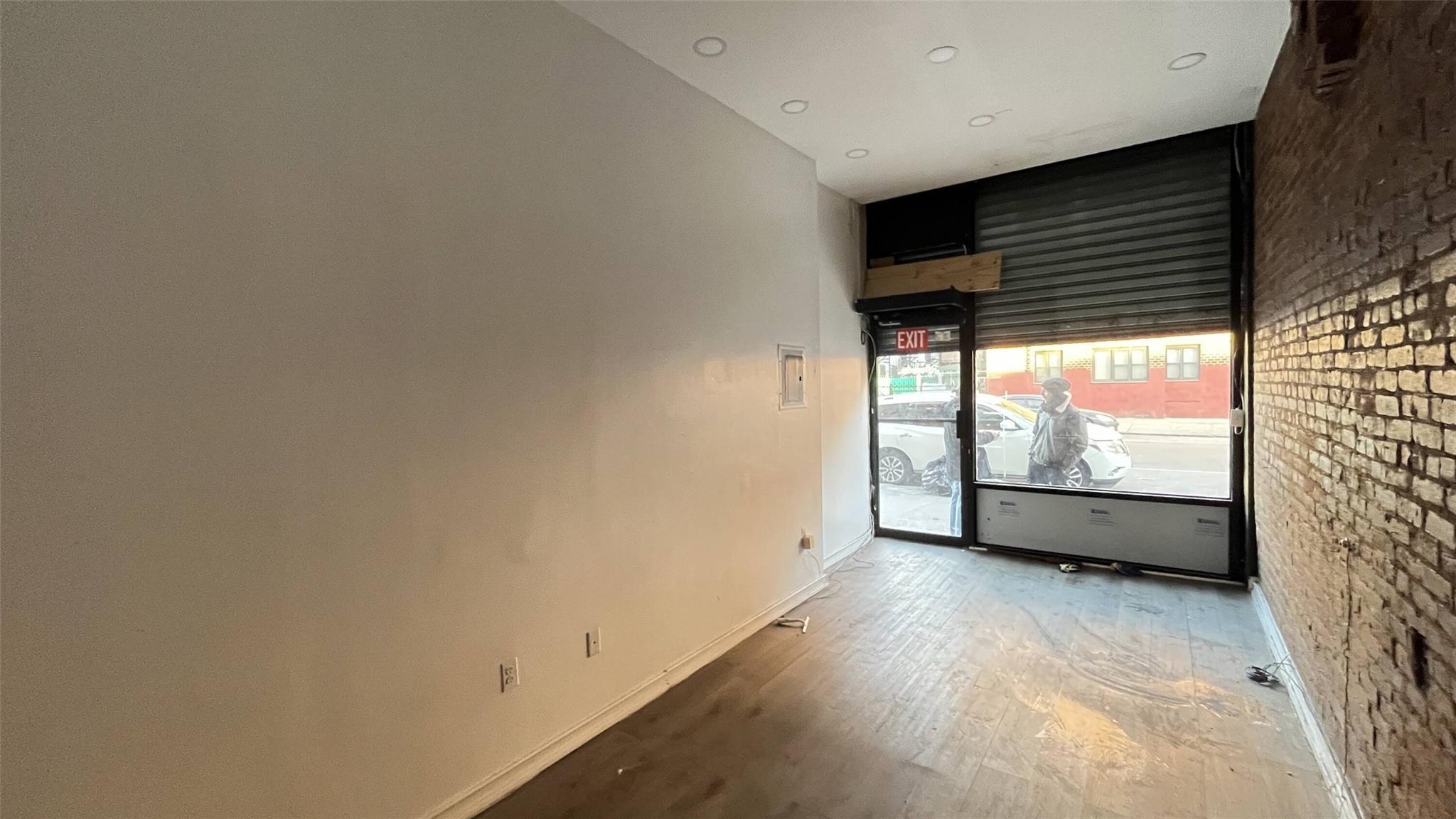 Commercial Lease Brook  Bronx, NY 10455, MLS-895176-2