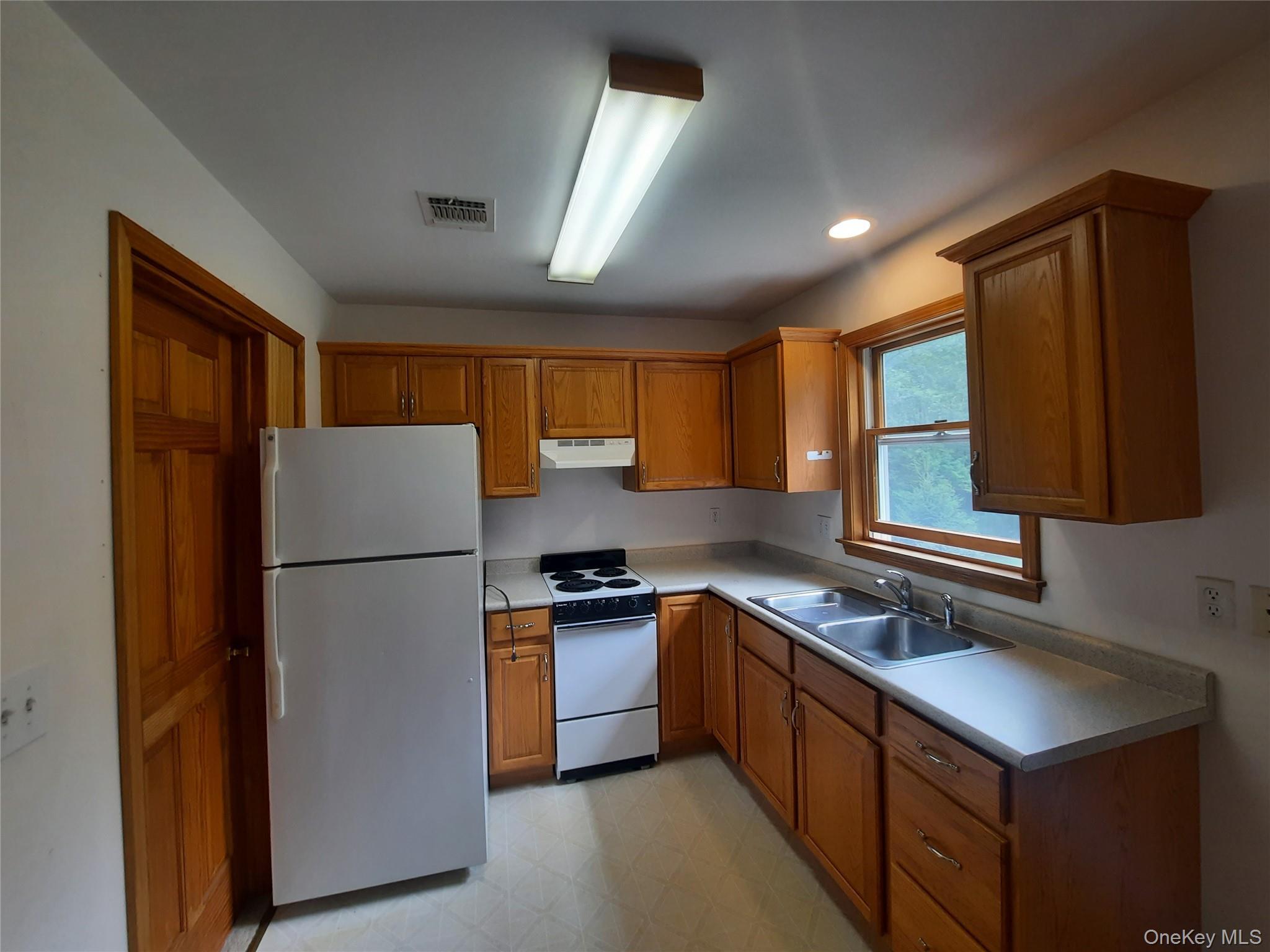 Single Family Kirbytown  Orange County, NY 10940, MLS-895179-40