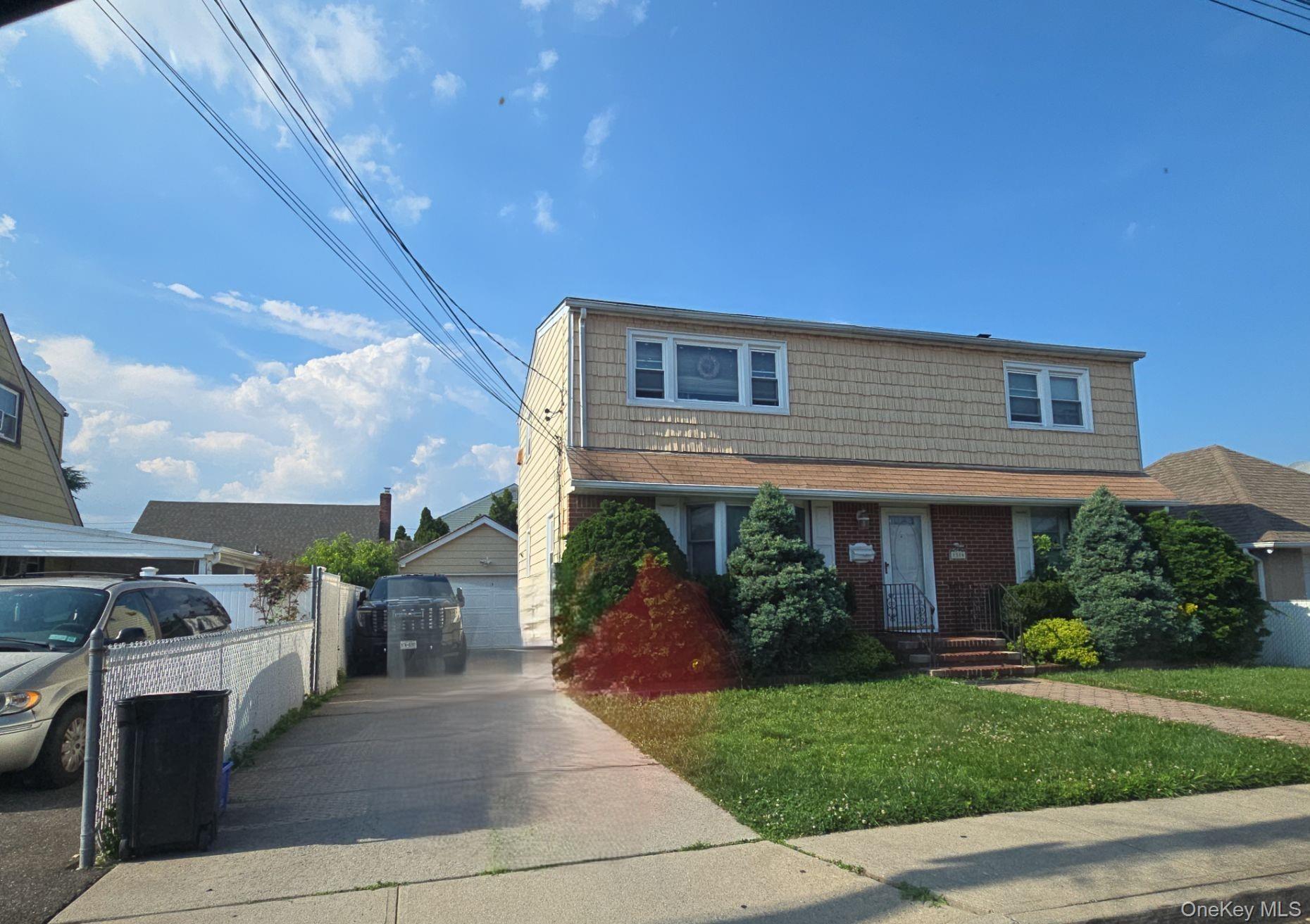 Single Family Globe  Nassau County, NY 11003, MLS-895266-2
