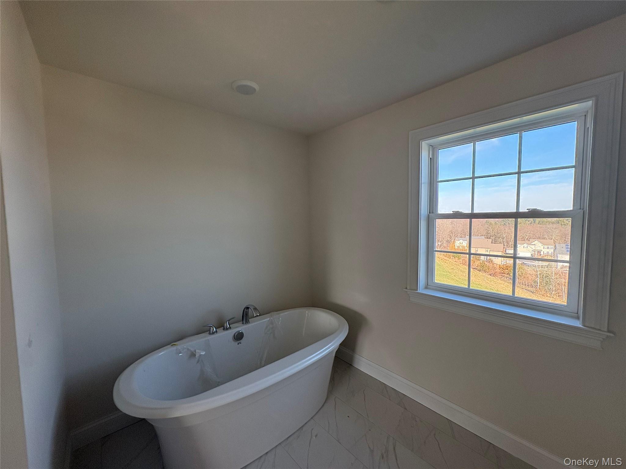 Single Family Dartmouth Drive Dutchess County, NY 12603, MLS-895275-11