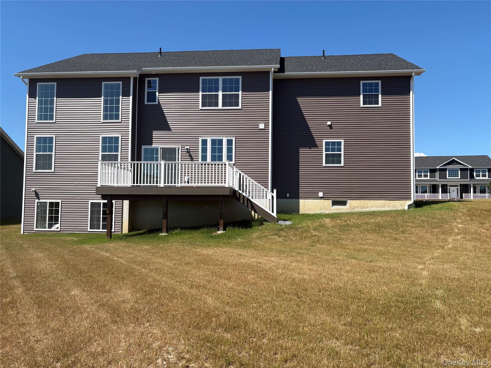 Single Family Dartmouth Drive Dutchess County, NY 12603, MLS-895275-2