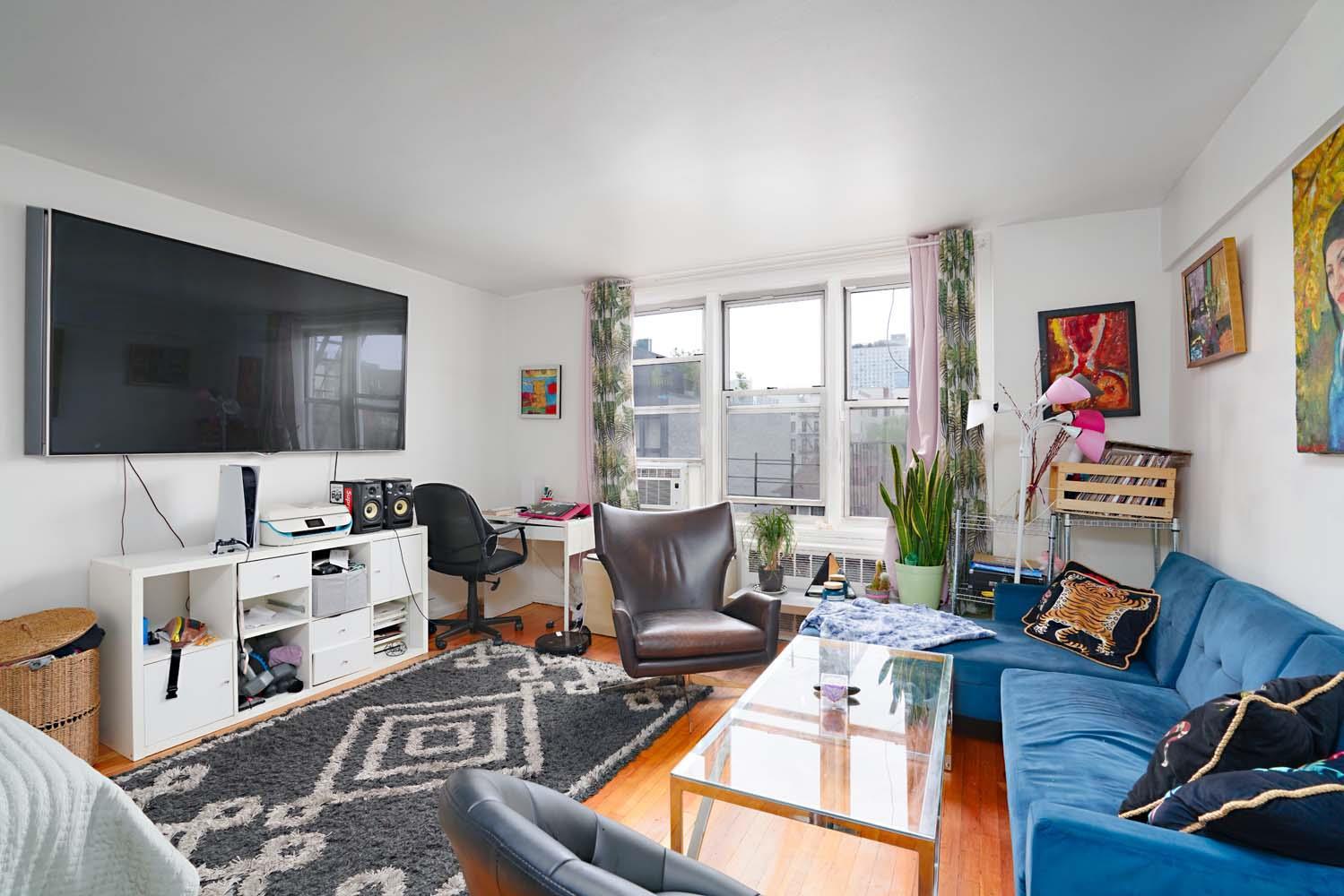 Apartment Hawthorne  Brooklyn, NY 11225, MLS-895302-2