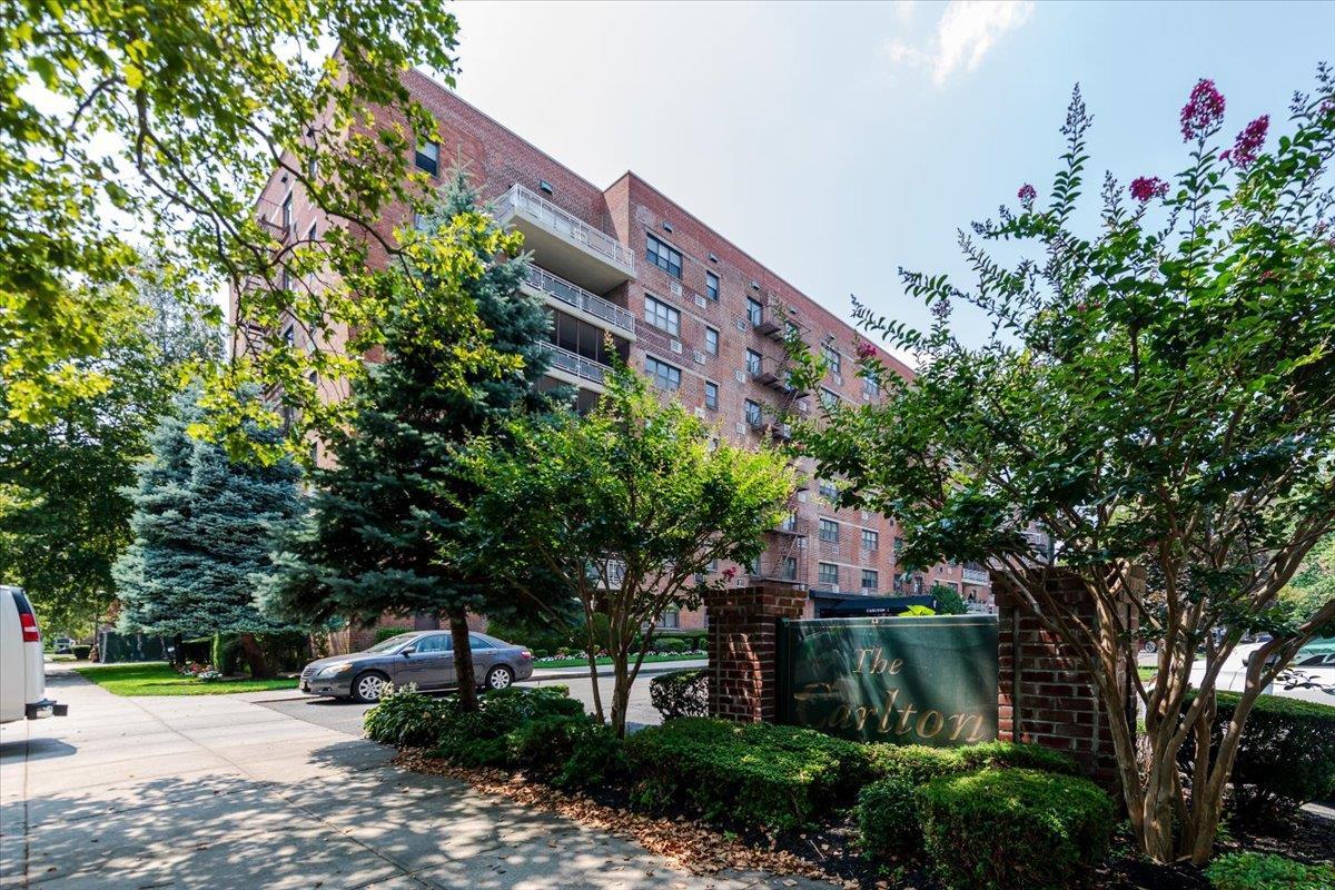 Coop 155  Queens, NY 11414, MLS-895306-2
