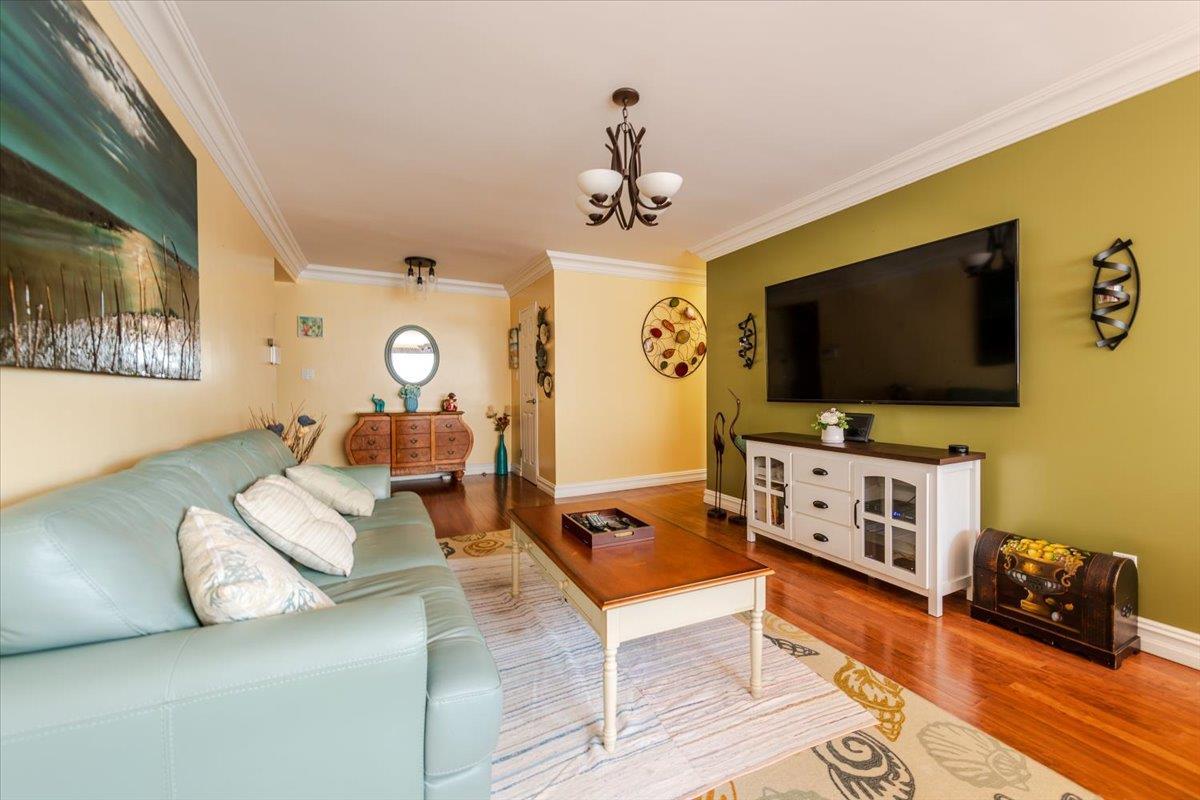 Coop 155  Queens, NY 11414, MLS-895306-7