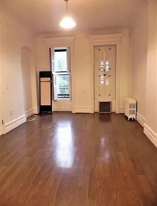 Apartment Jefferson Avenue  Brooklyn, NY 11221, MLS-895311-2