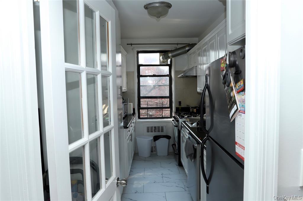 Coop 72nd  Queens, NY 11367, MLS-895313-3