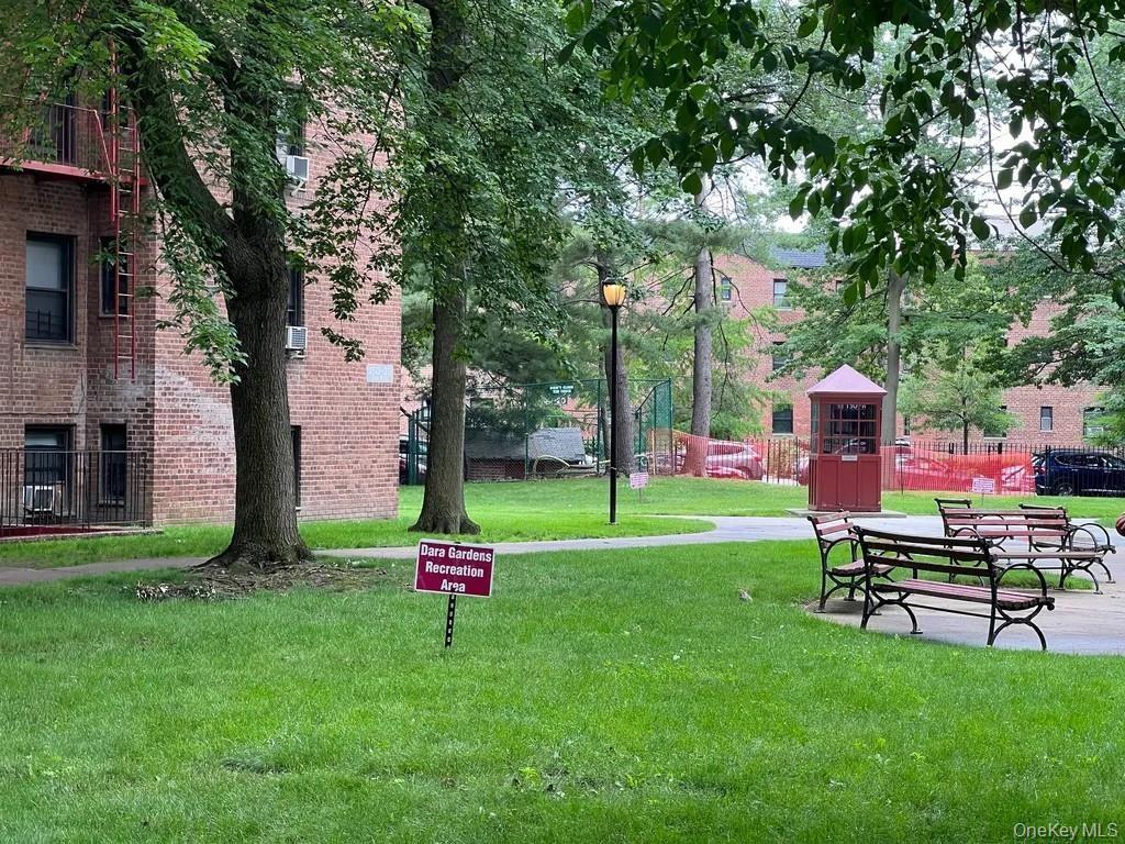 Coop 72nd  Queens, NY 11367, MLS-895313-32