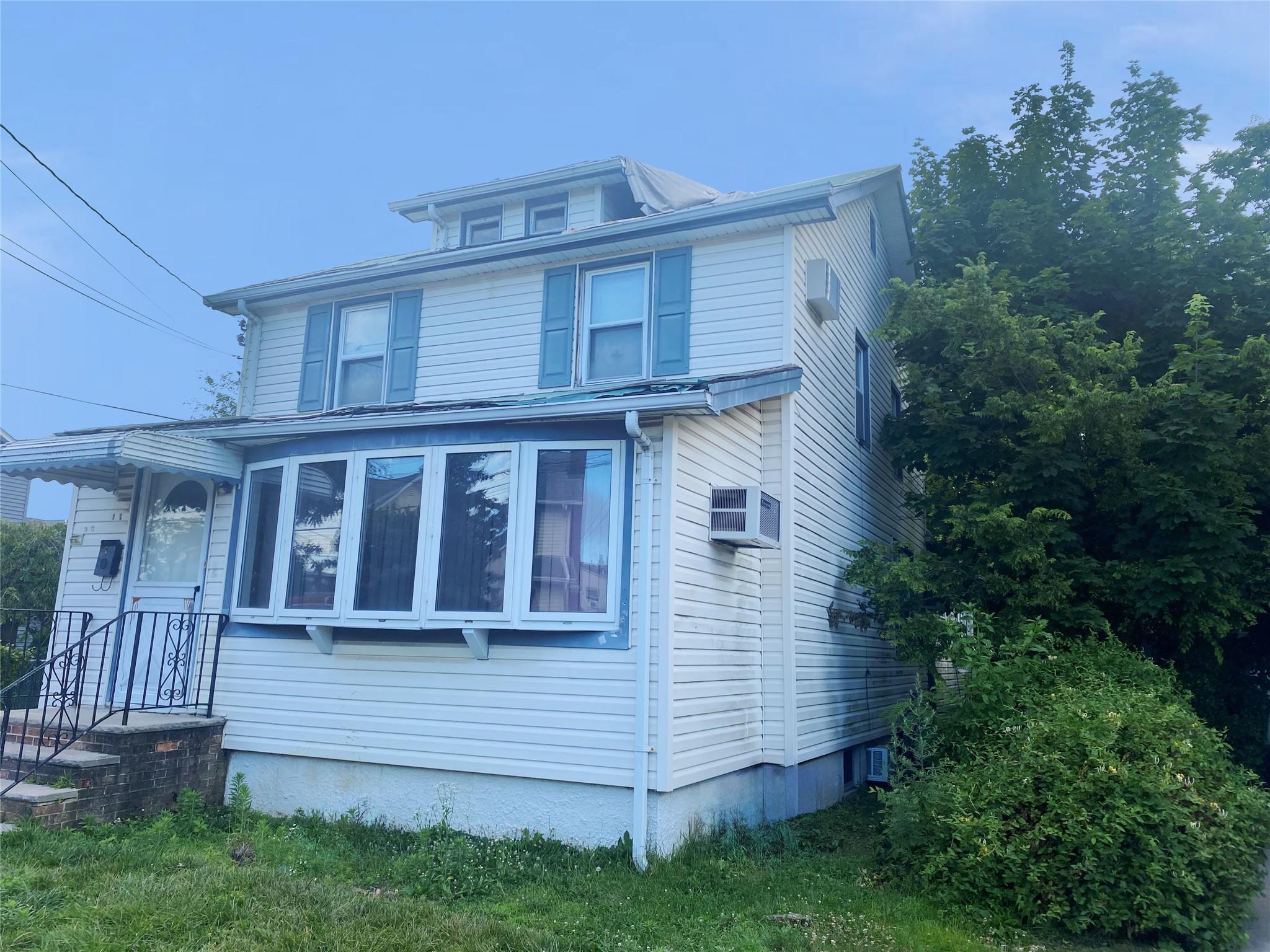 Single Family Lewis  Nassau County, NY 11563, MLS-895332-3