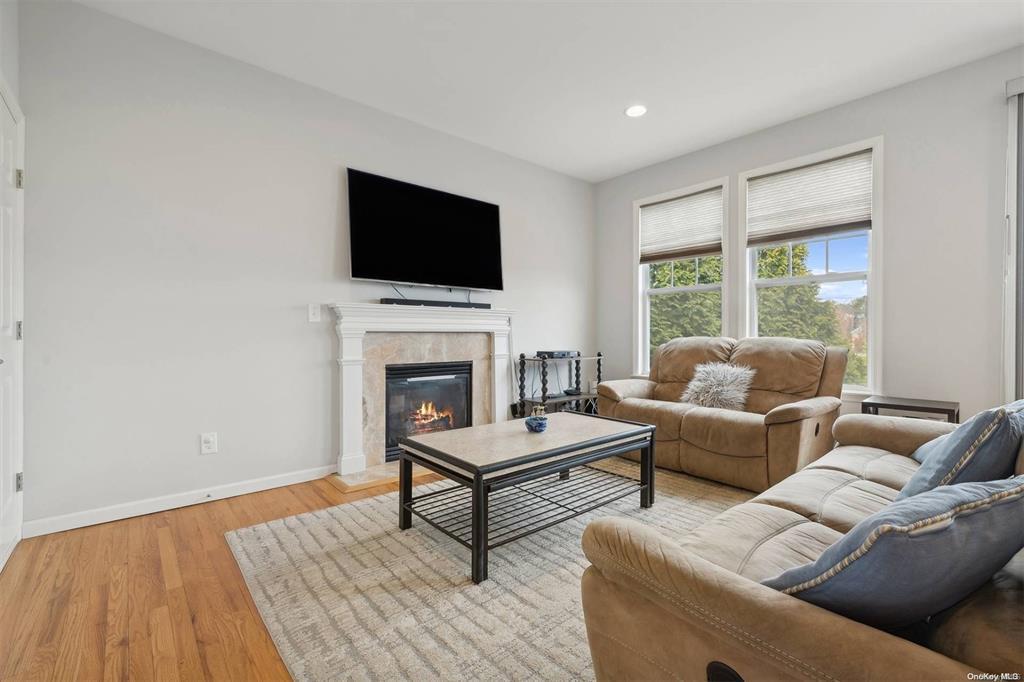 Condo Hamptons Court  Suffolk County, NY 11941, MLS-895348-11