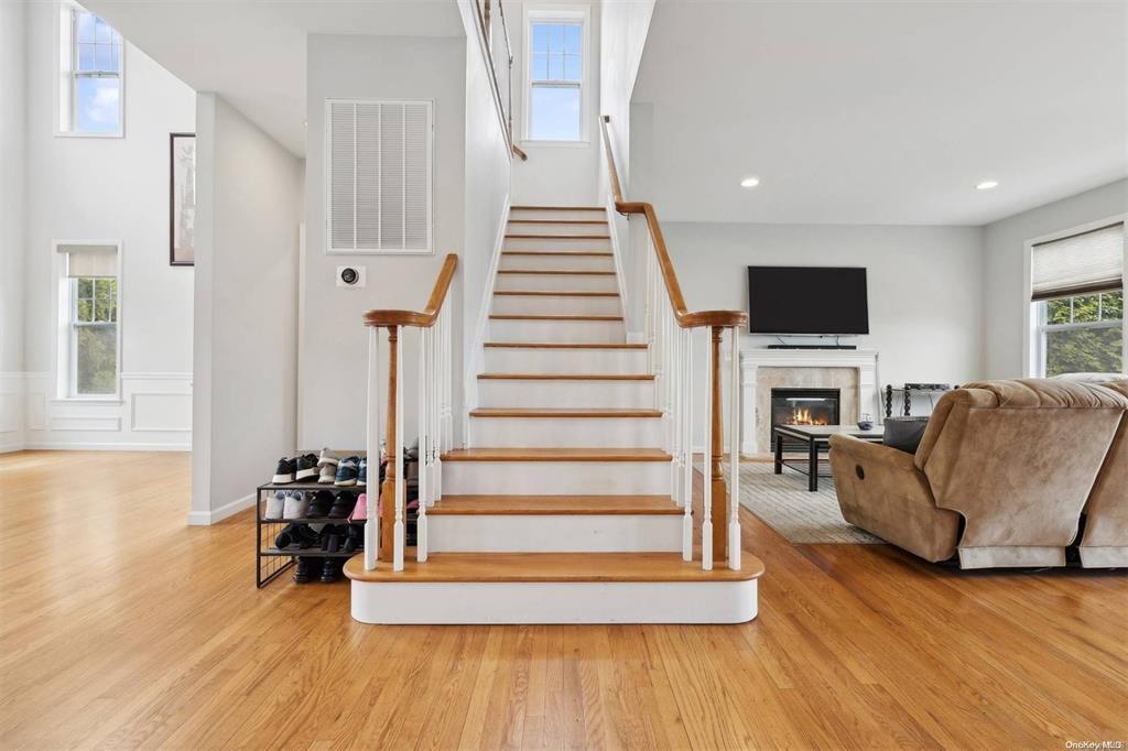 Condo Hamptons Court  Suffolk County, NY 11941, MLS-895348-14