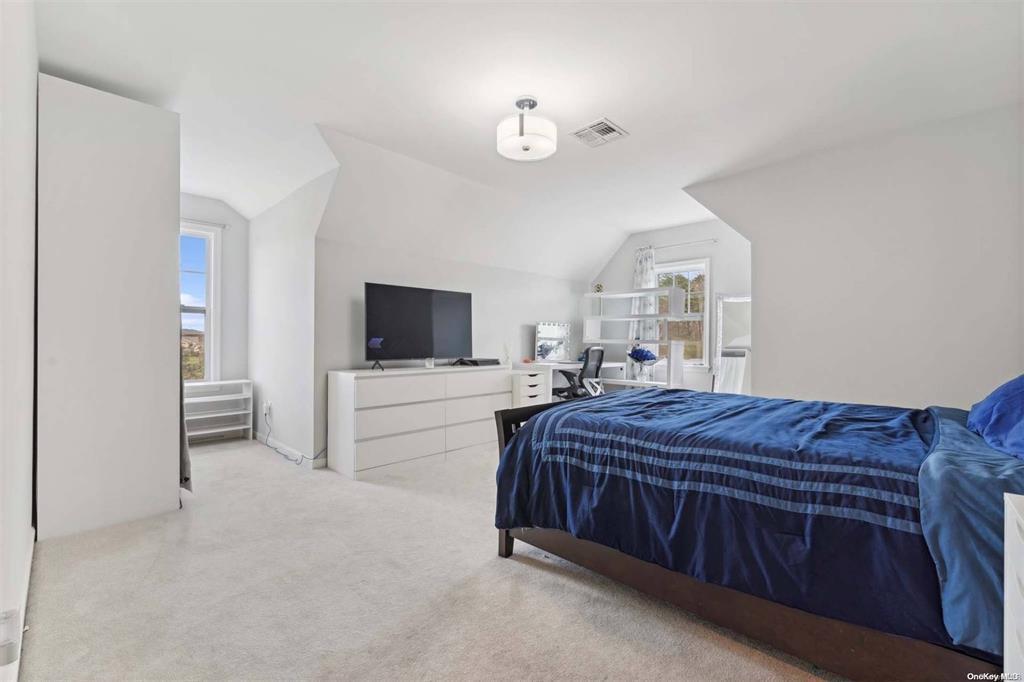 Condo Hamptons Court  Suffolk County, NY 11941, MLS-895348-19