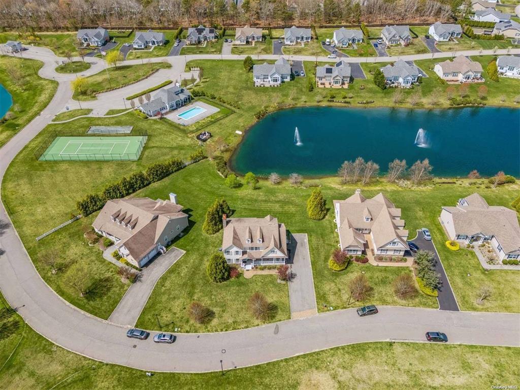 Condo Hamptons Court  Suffolk County, NY 11941, MLS-895348-2