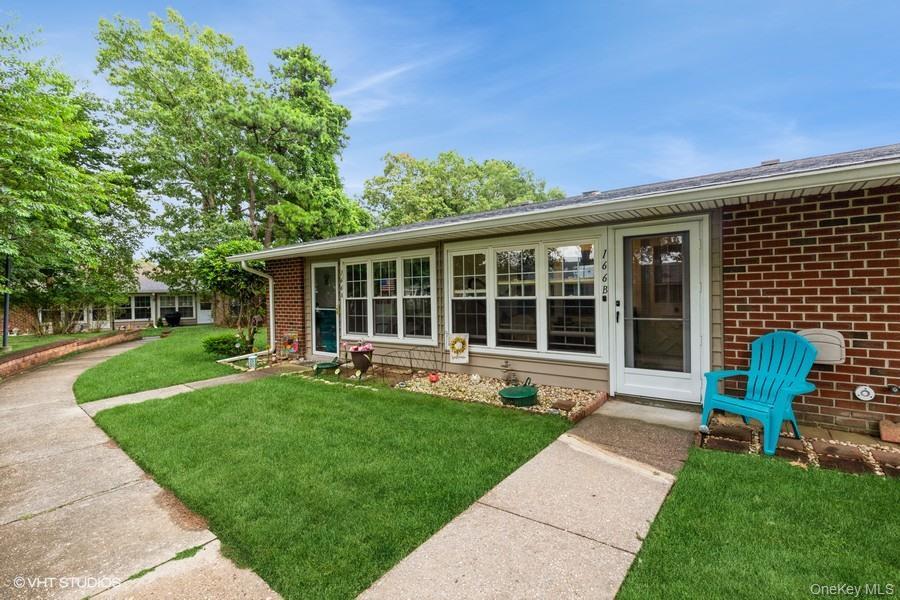 Single Family Ventry  Suffolk County, NY 11961, MLS-895352-2