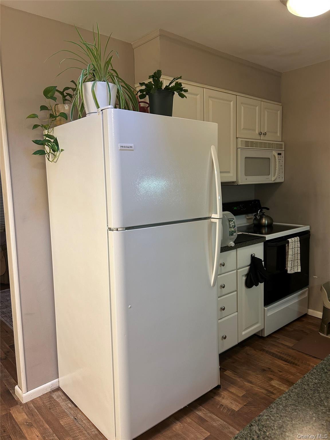 Single Family Ventry  Suffolk County, NY 11961, MLS-895352-7