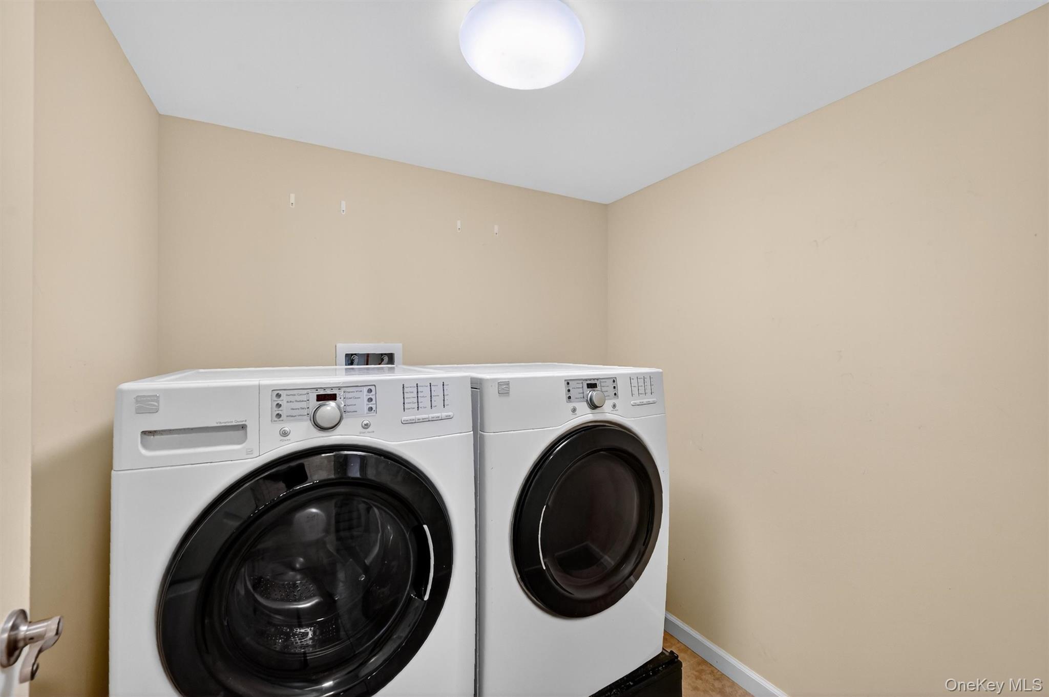 Single Family St Rte 32  Orange County, NY 12553, MLS-895373-24