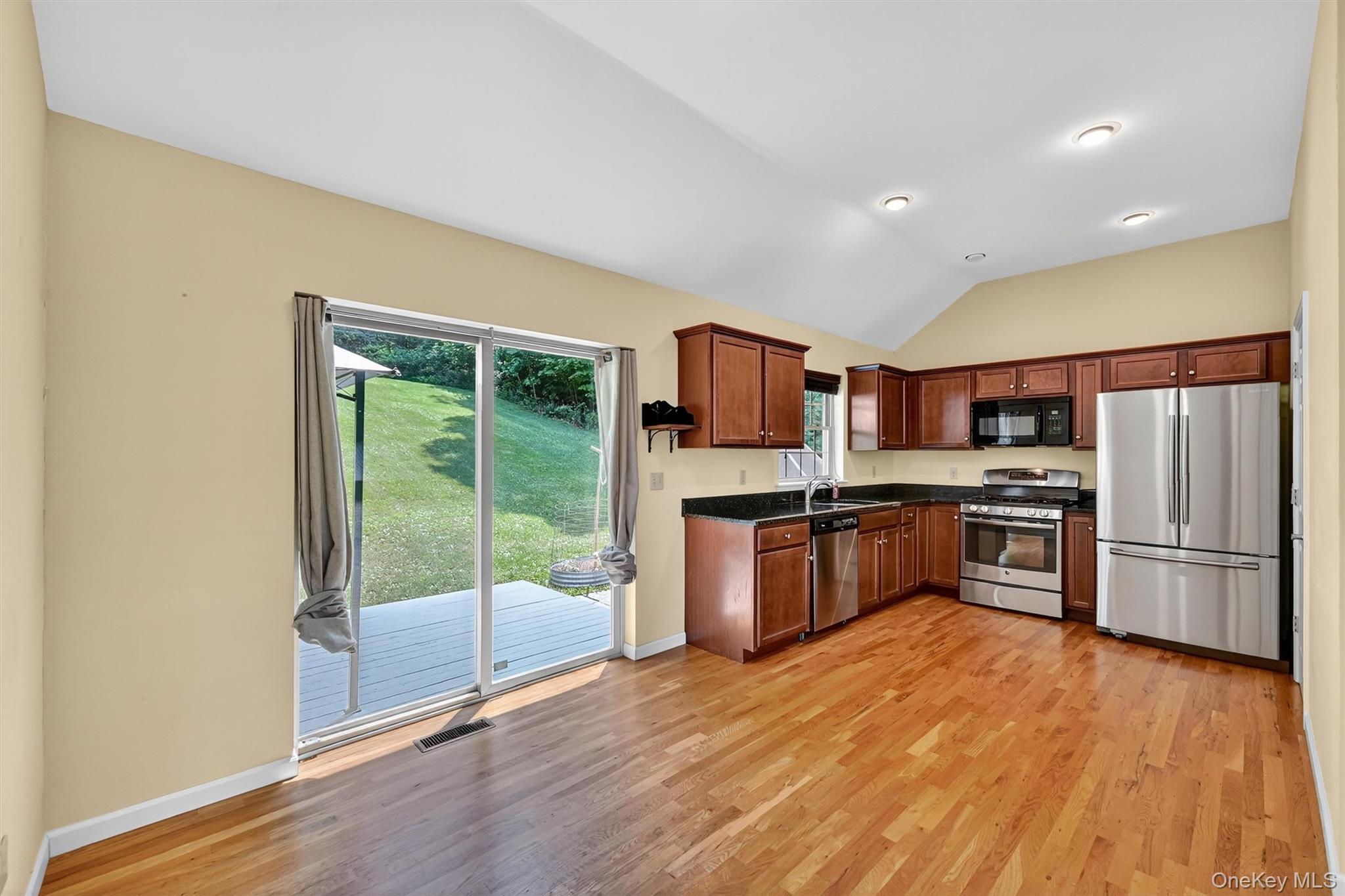 Single Family St Rte 32  Orange County, NY 12553, MLS-895373-9