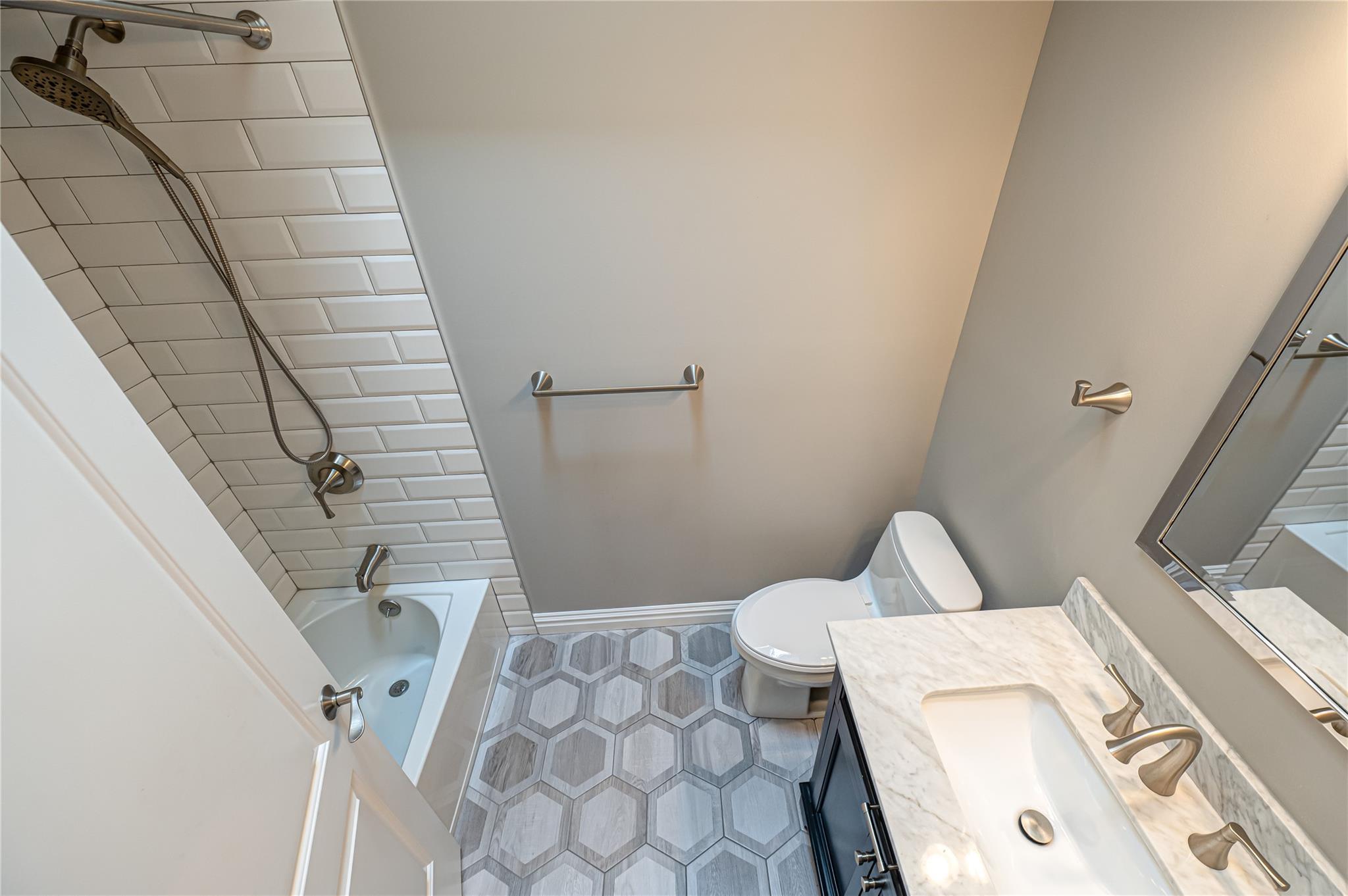 Condo Captains  Suffolk County, NY 11706, MLS-895391-28