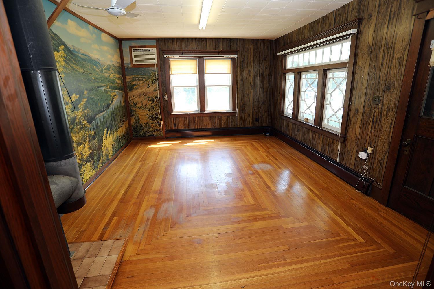 Single Family Shandelee  Sullivan County, NY 12758, MLS-895393-5