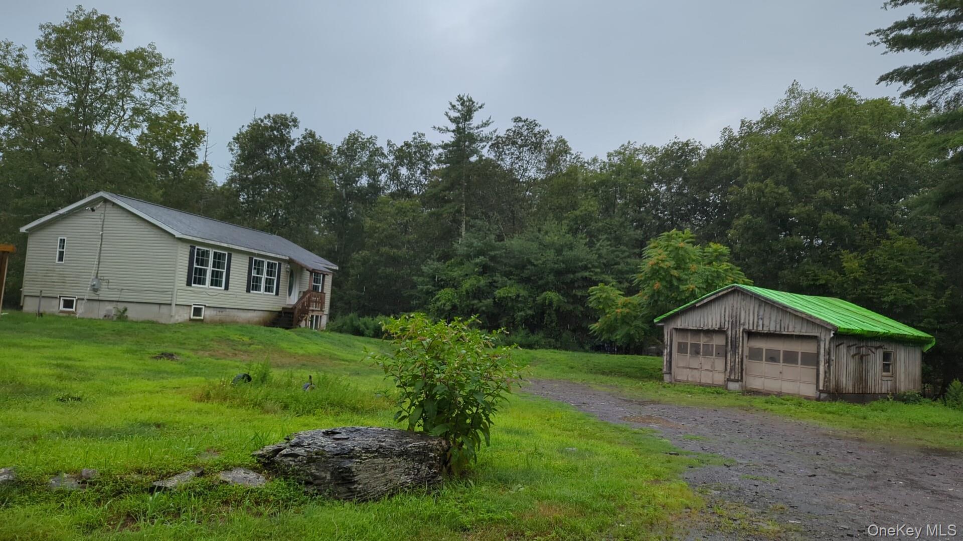 Single Family Fel Qui  Ulster County, NY 12498, MLS-895402-23