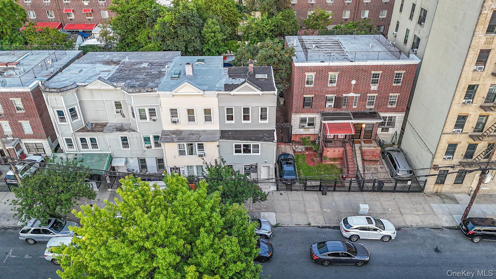 Single Family Washington  Bronx, NY 10457, MLS-895426-20