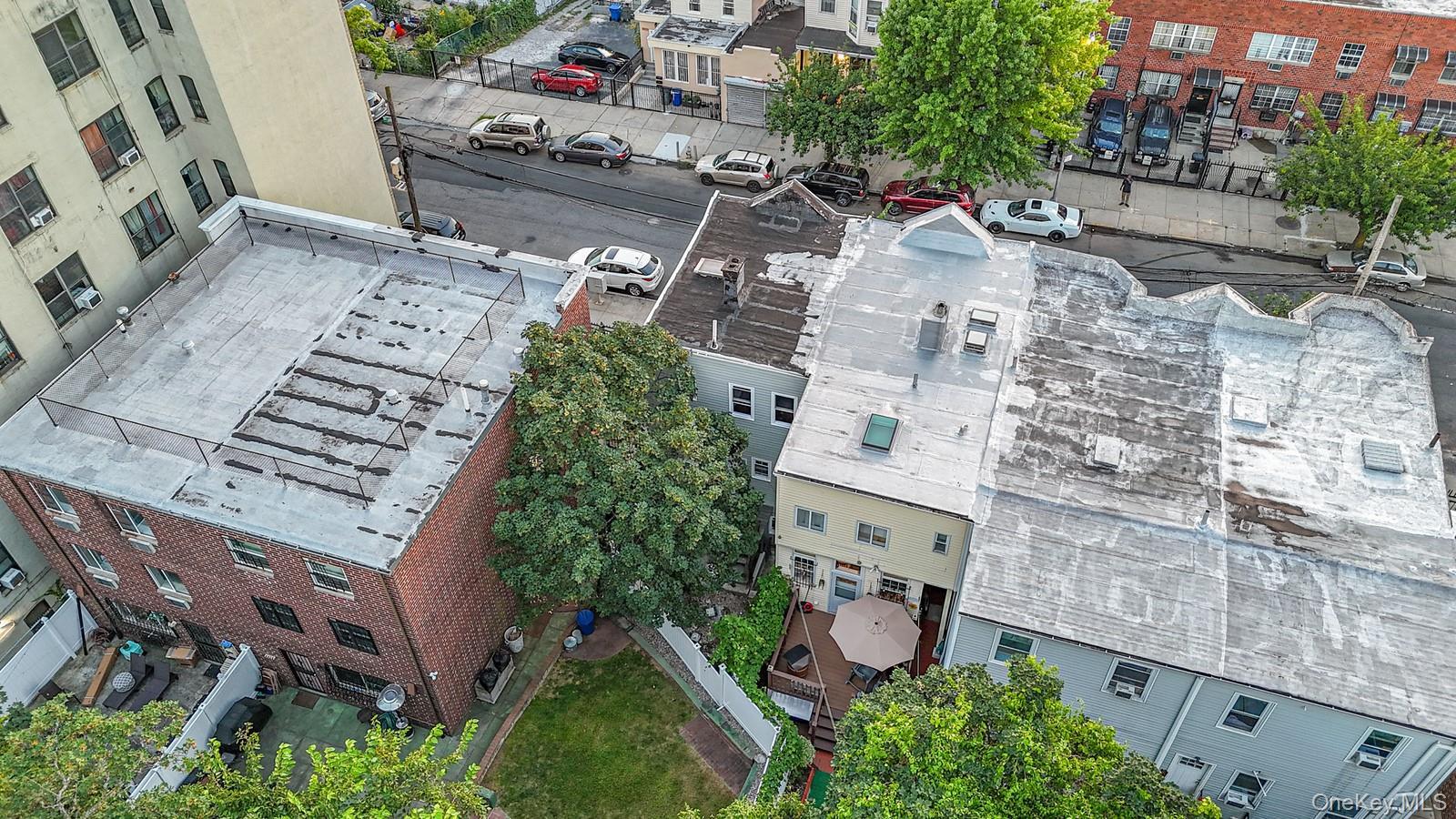 Single Family Washington  Bronx, NY 10457, MLS-895426-24