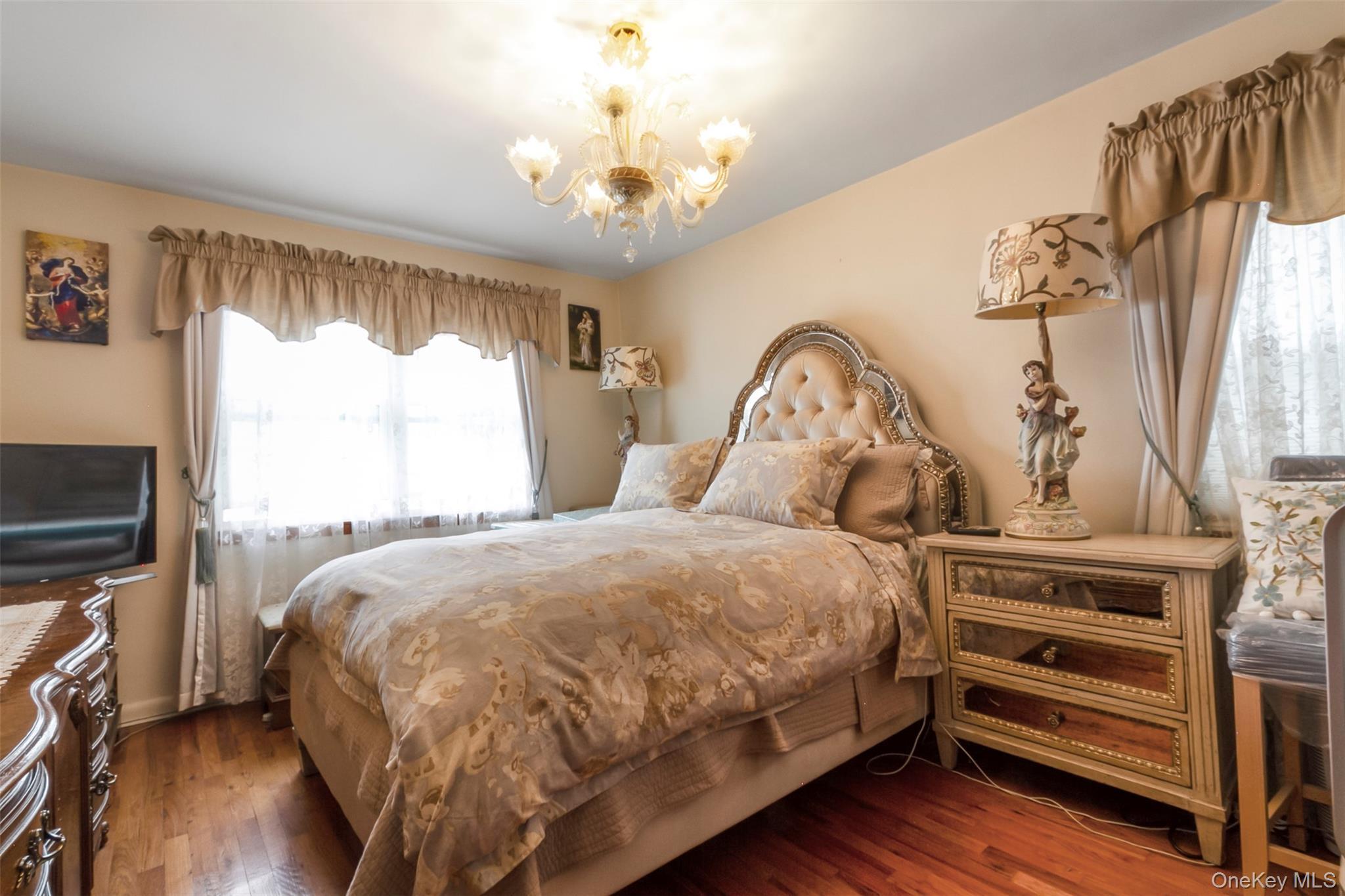 Single Family Revere  Bronx, NY 10465, MLS-895489-8