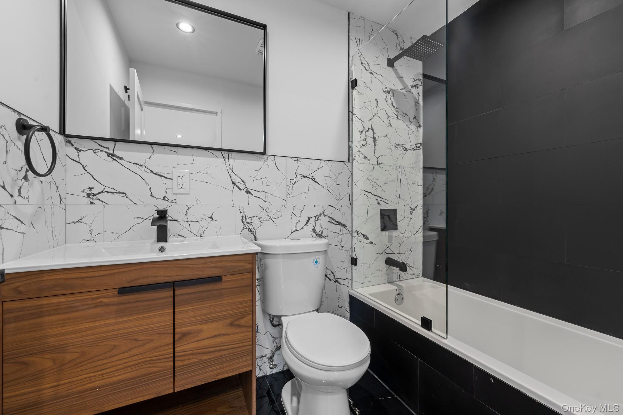 Single Family Spencer Queens, NY 11427, MLS-895561-10