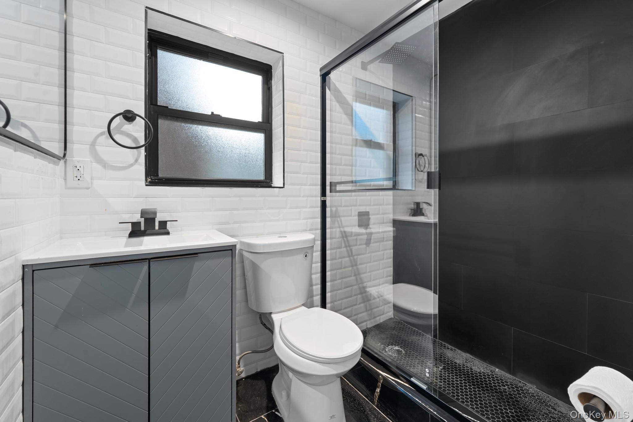 Single Family Spencer Queens, NY 11427, MLS-895561-14