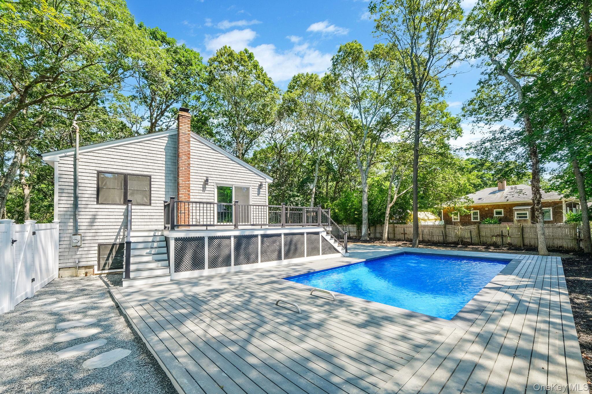 Single Family Columbia Suffolk County, NY 11977, MLS-895568-31