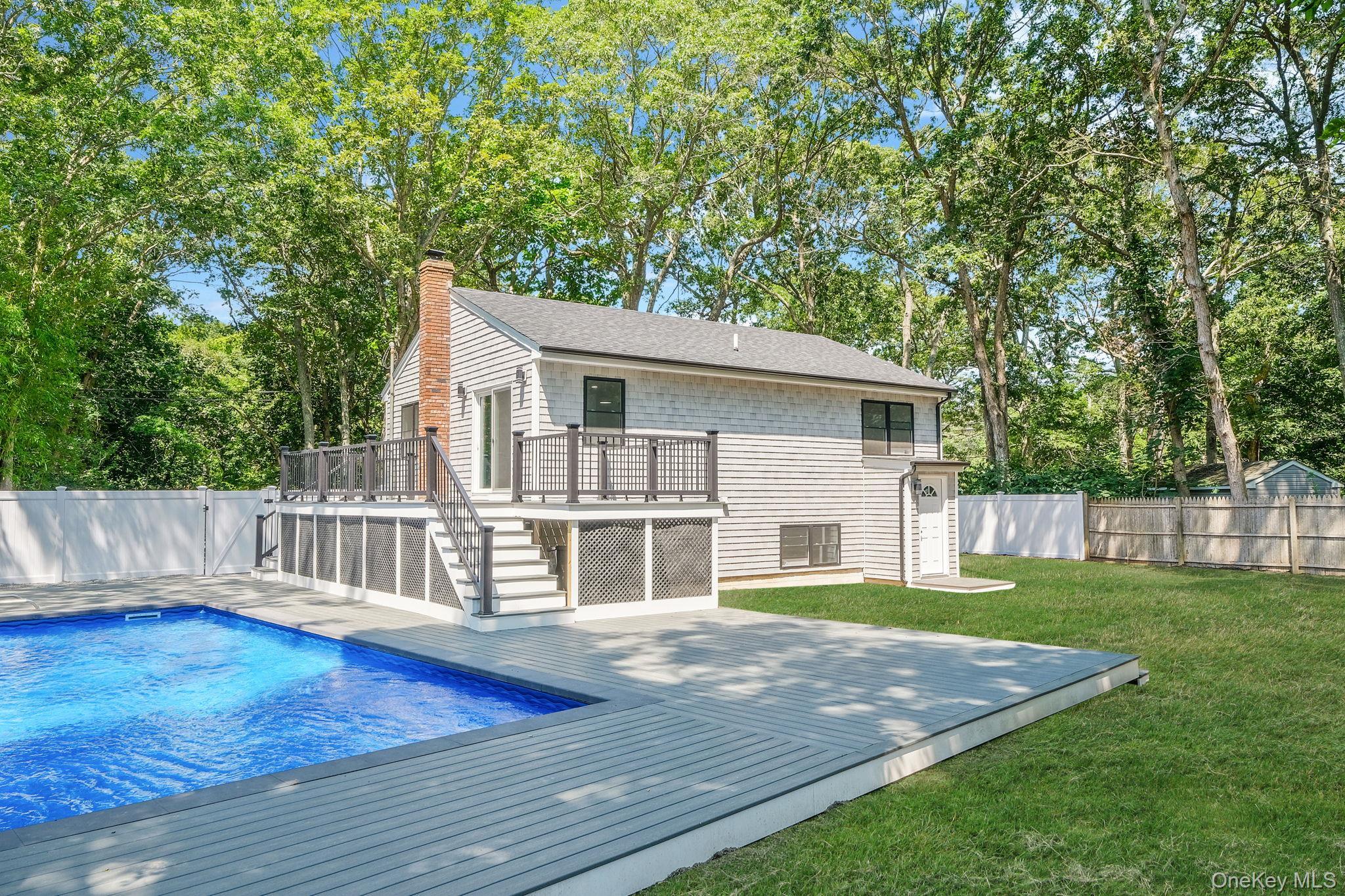 Single Family Columbia Suffolk County, NY 11977, MLS-895568-7