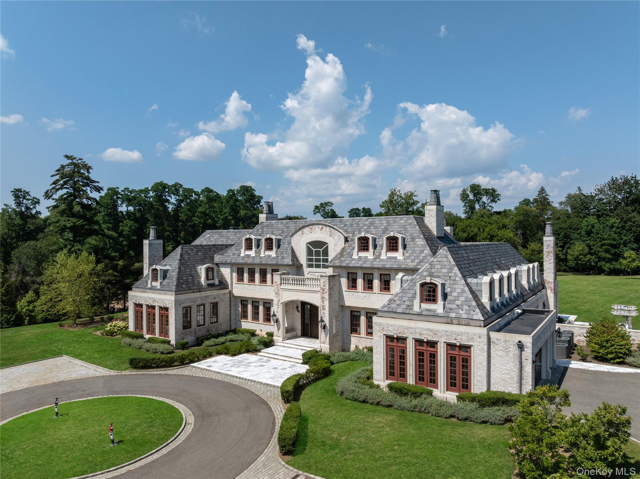 Single Family Hicks Nassau County, NY 11050, MLS-895575-4