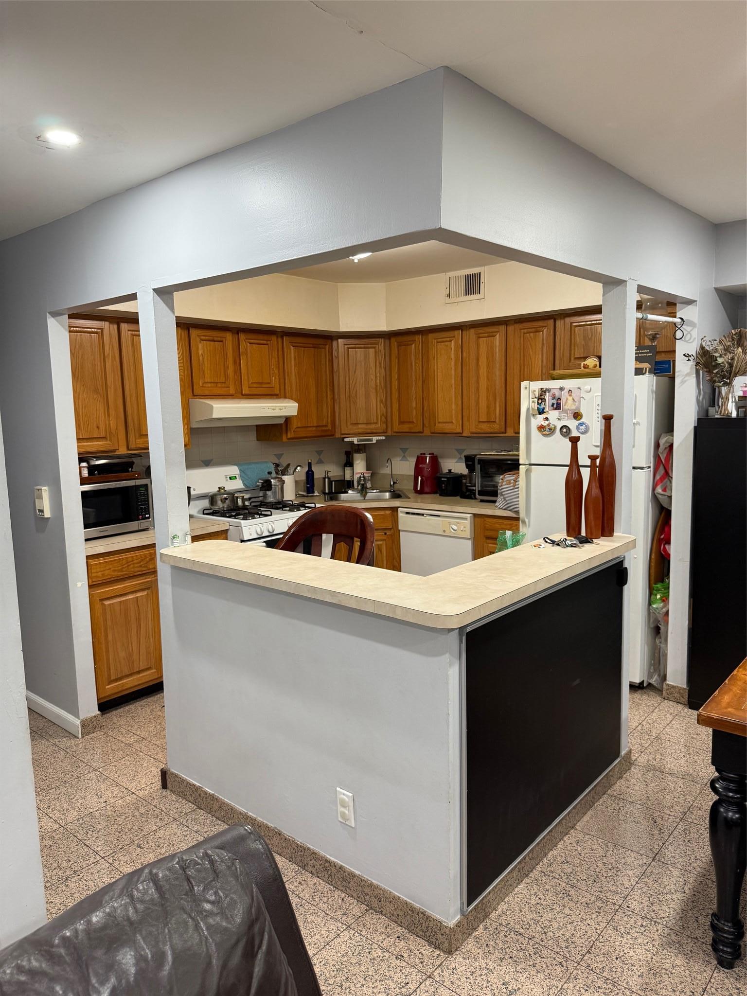 Single Family 6th Queens, NY 11356, MLS-895591-15