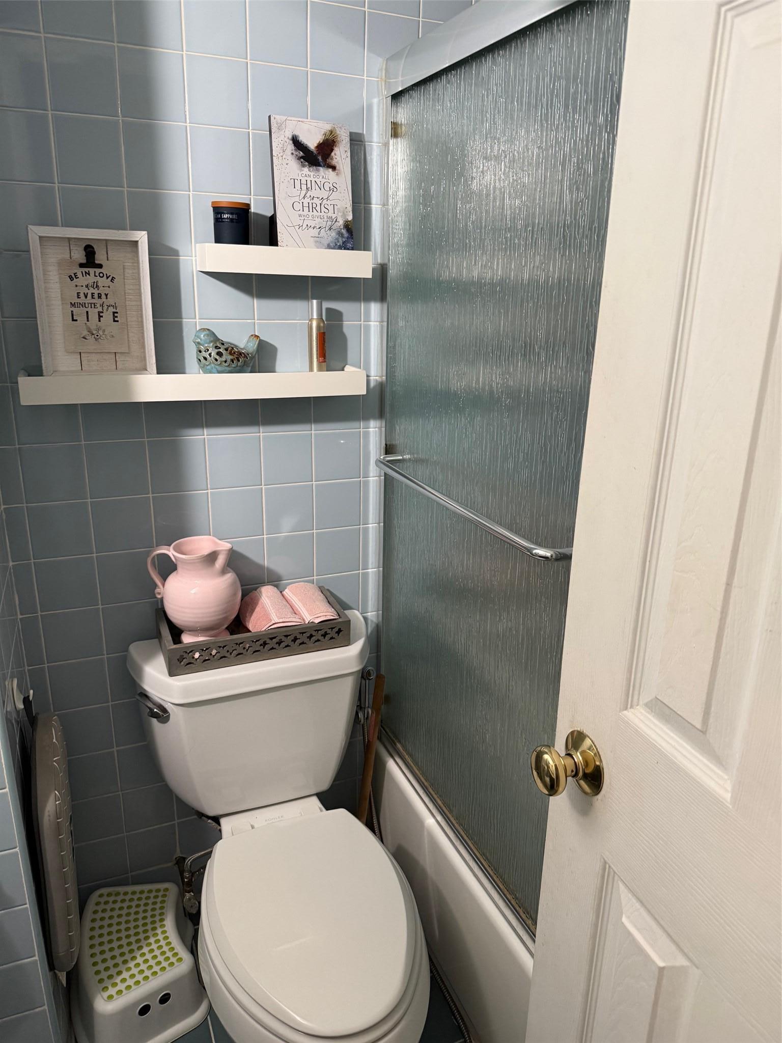 Single Family 6th Queens, NY 11356, MLS-895591-17