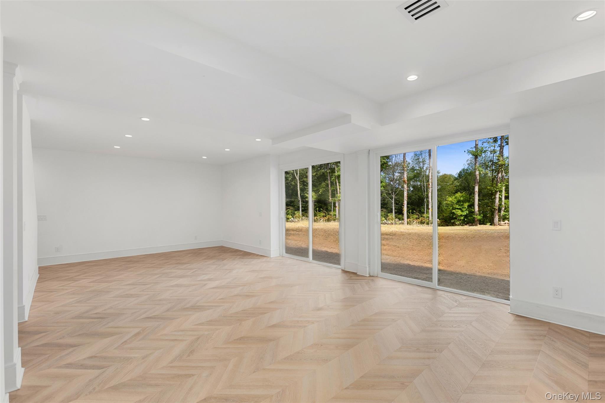 Single Family Ebenezer Westchester County, NY 10576, MLS-895595-25