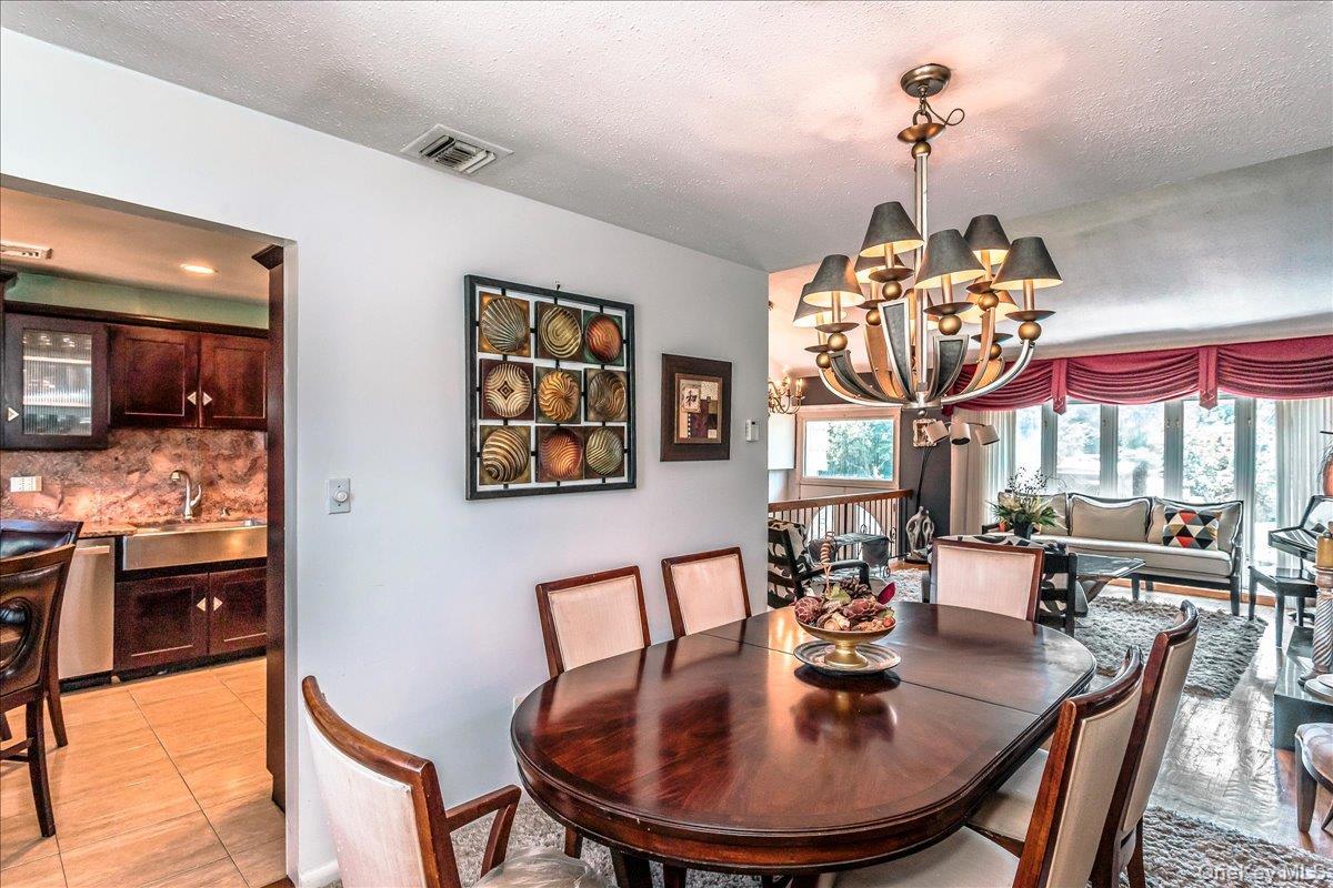 Single Family Rosalie  Nassau County, NY 11554, MLS-895661-4