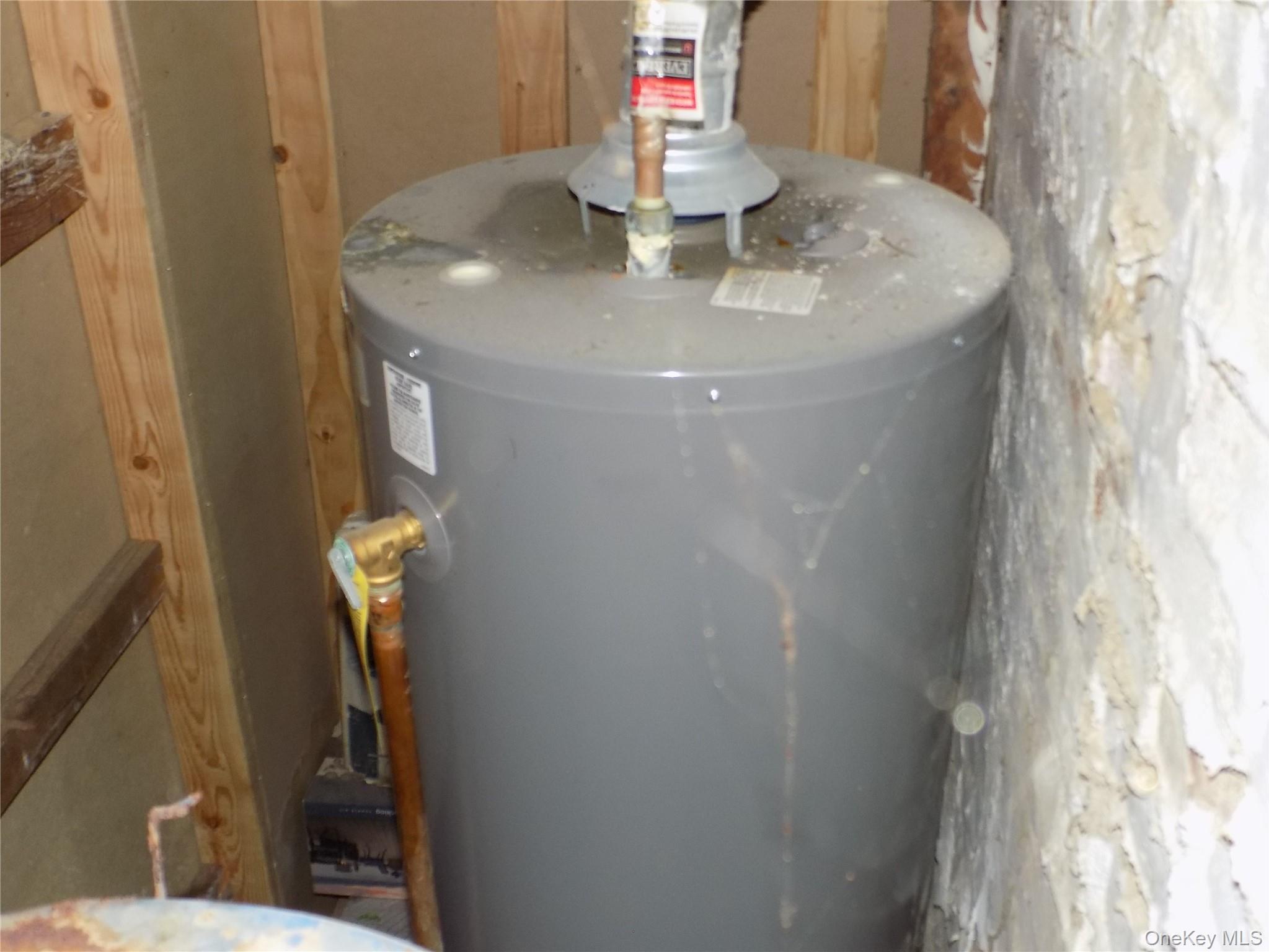 Single Family Thompson Dutchess County, NY 12601, MLS-895684-12