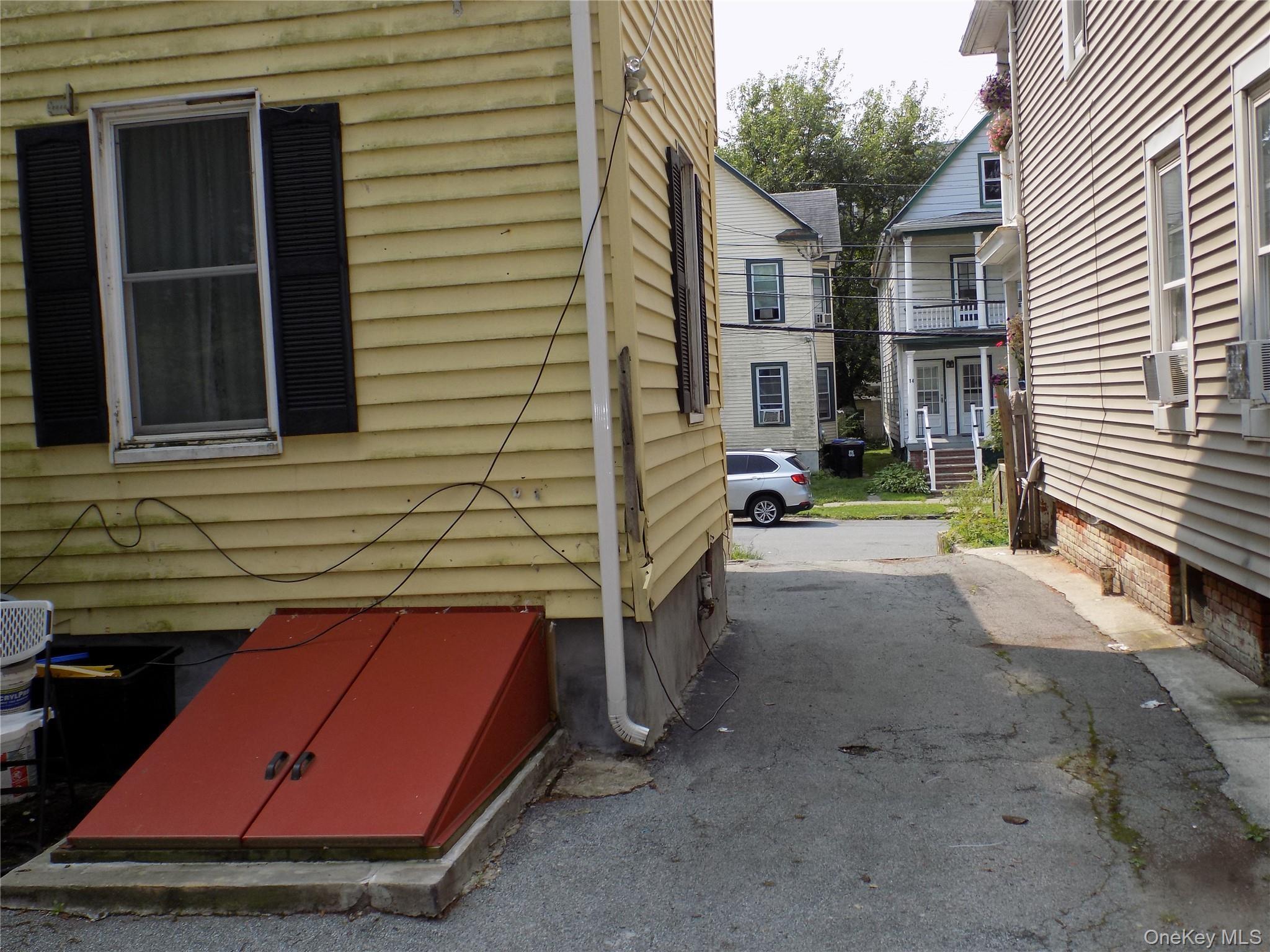 Single Family Thompson Dutchess County, NY 12601, MLS-895684-17