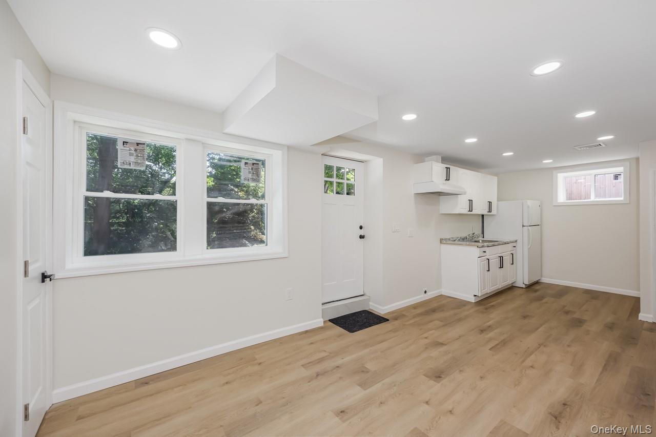 Single Family Maple  Suffolk County, NY 11743, MLS-895730-21