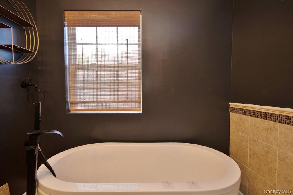 Single Family Angelo  Orange County, NY 12549, MLS-895739-36