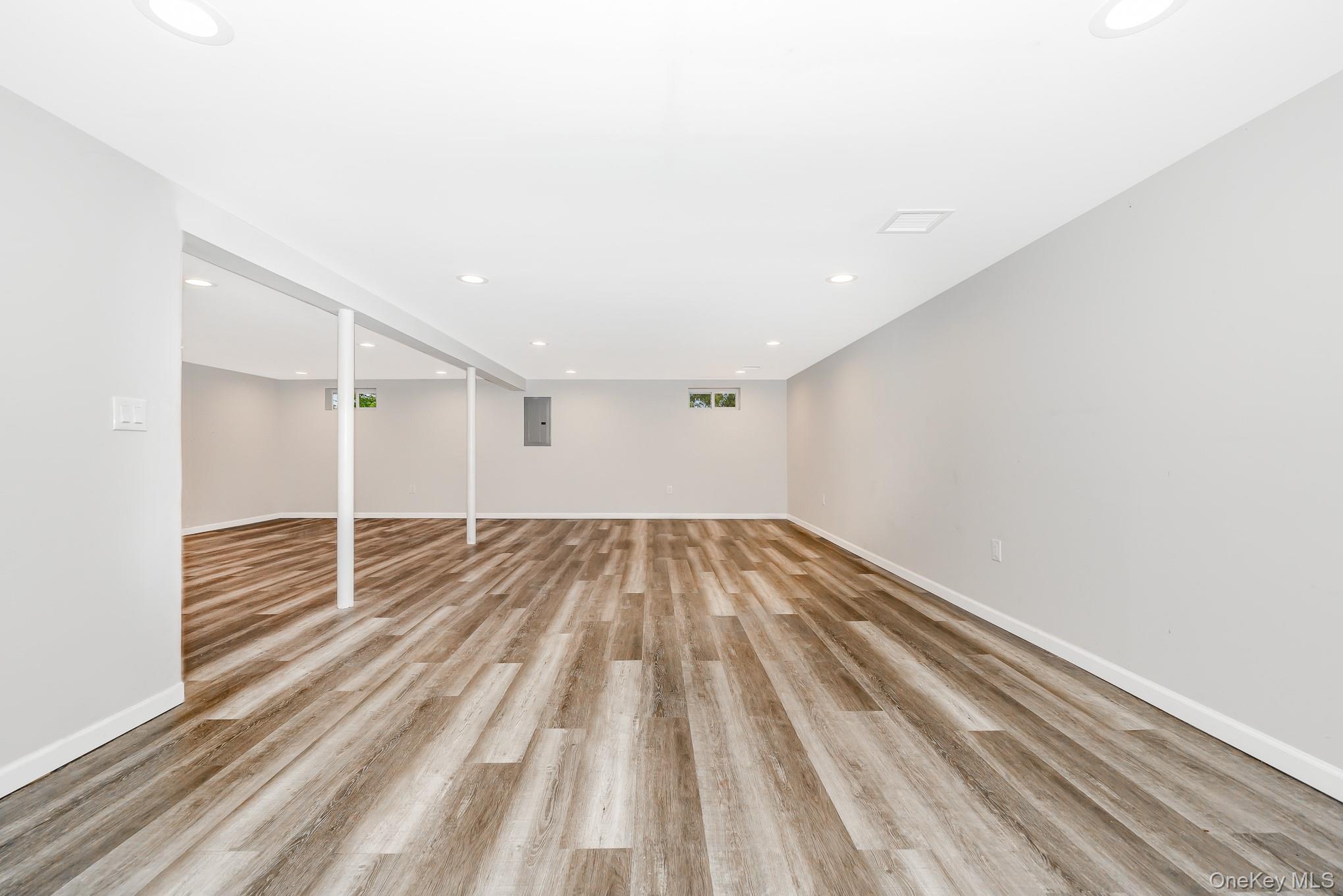 Single Family Pinetop Suffolk County, NY 11967, MLS-895748-20