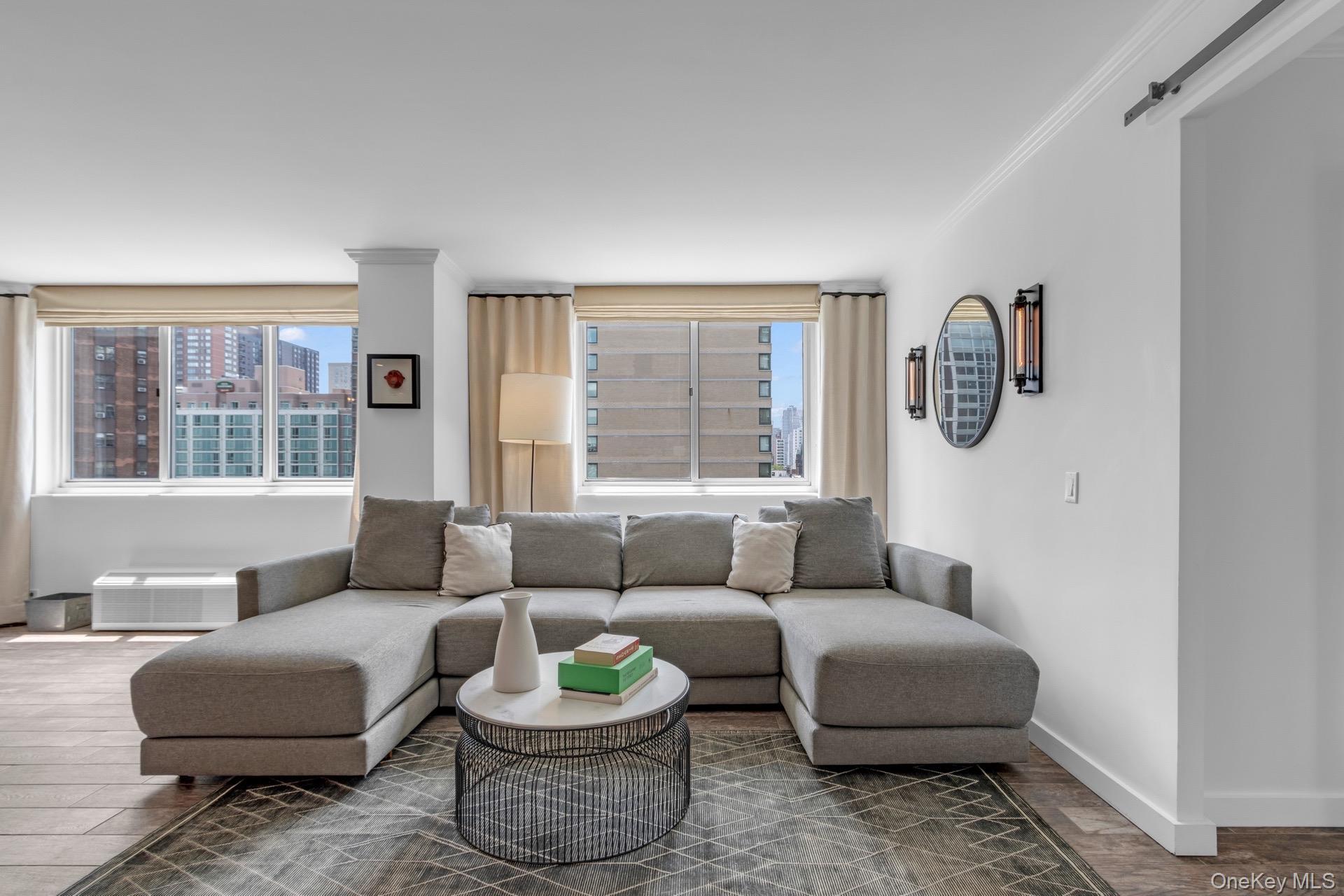 Coop 93rd  Manhattan, NY 10128, MLS-895758-21