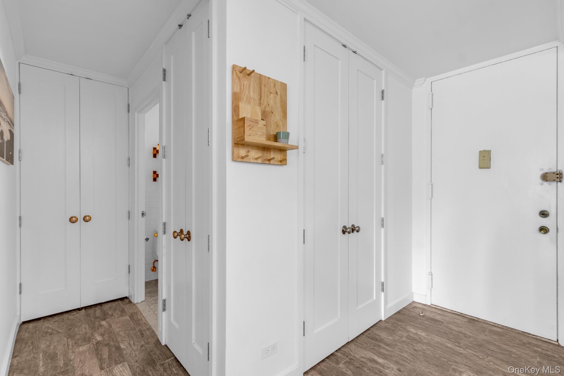 Coop 93rd  Manhattan, NY 10128, MLS-895758-9