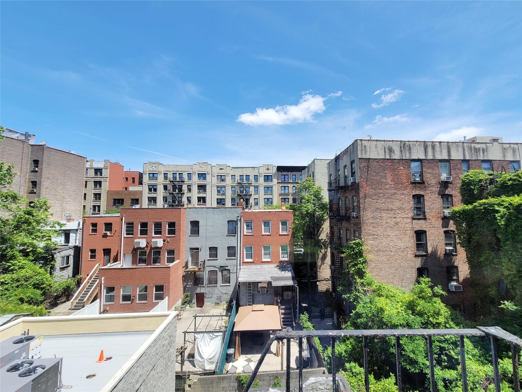 Single Family 168th  Manhattan, NY 10032, MLS-895768-5