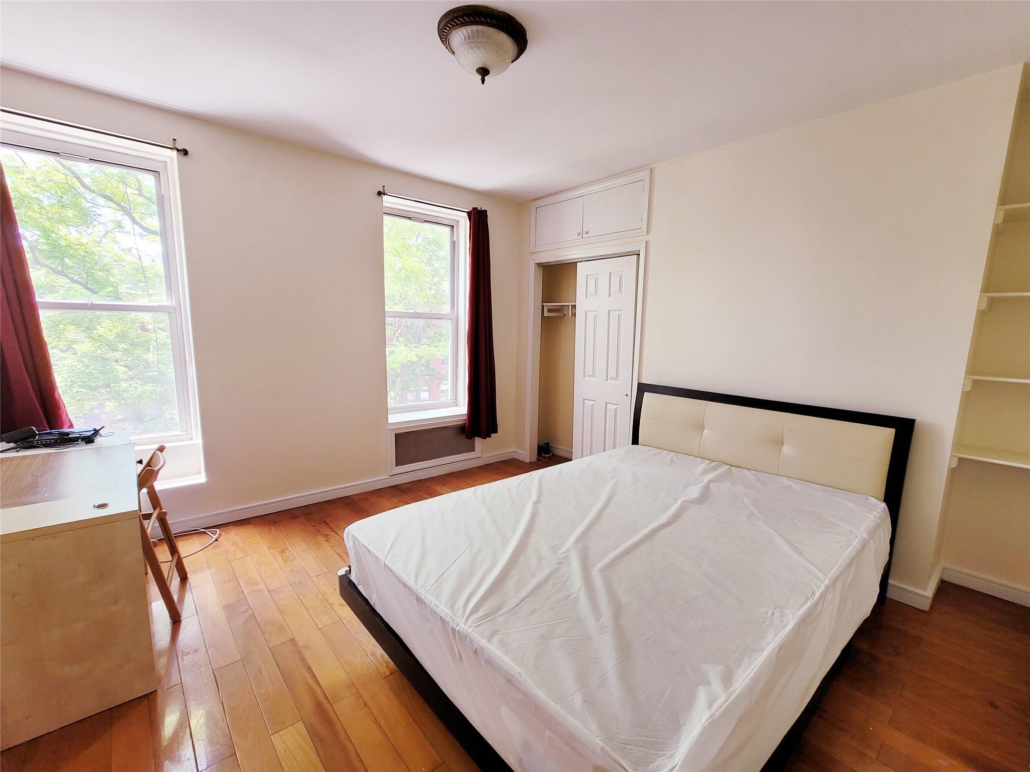 Single Family 168th  Manhattan, NY 10032, MLS-895768-9