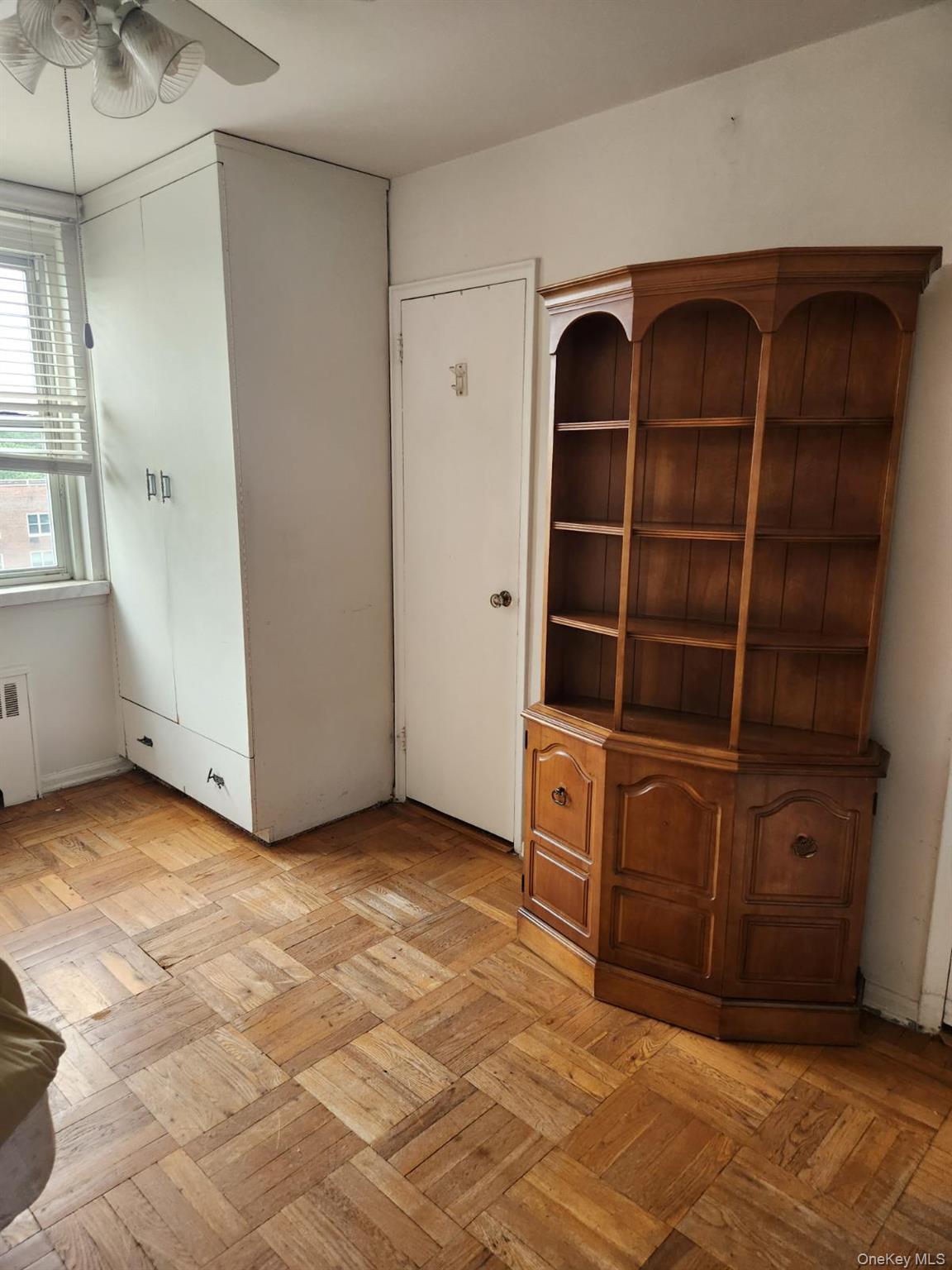 Coop Knolls Bronx, NY 10463, MLS-895794-3