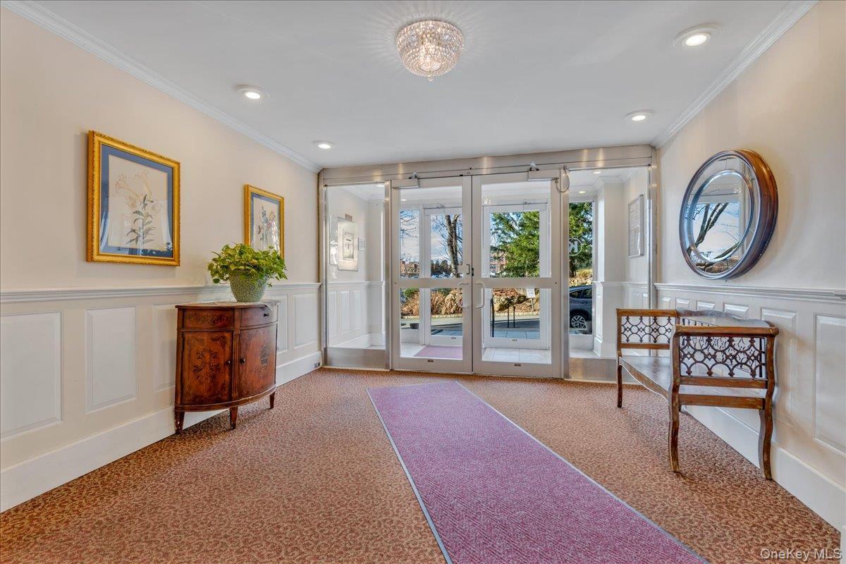 Coop Knolls Bronx, NY 10463, MLS-895794-8