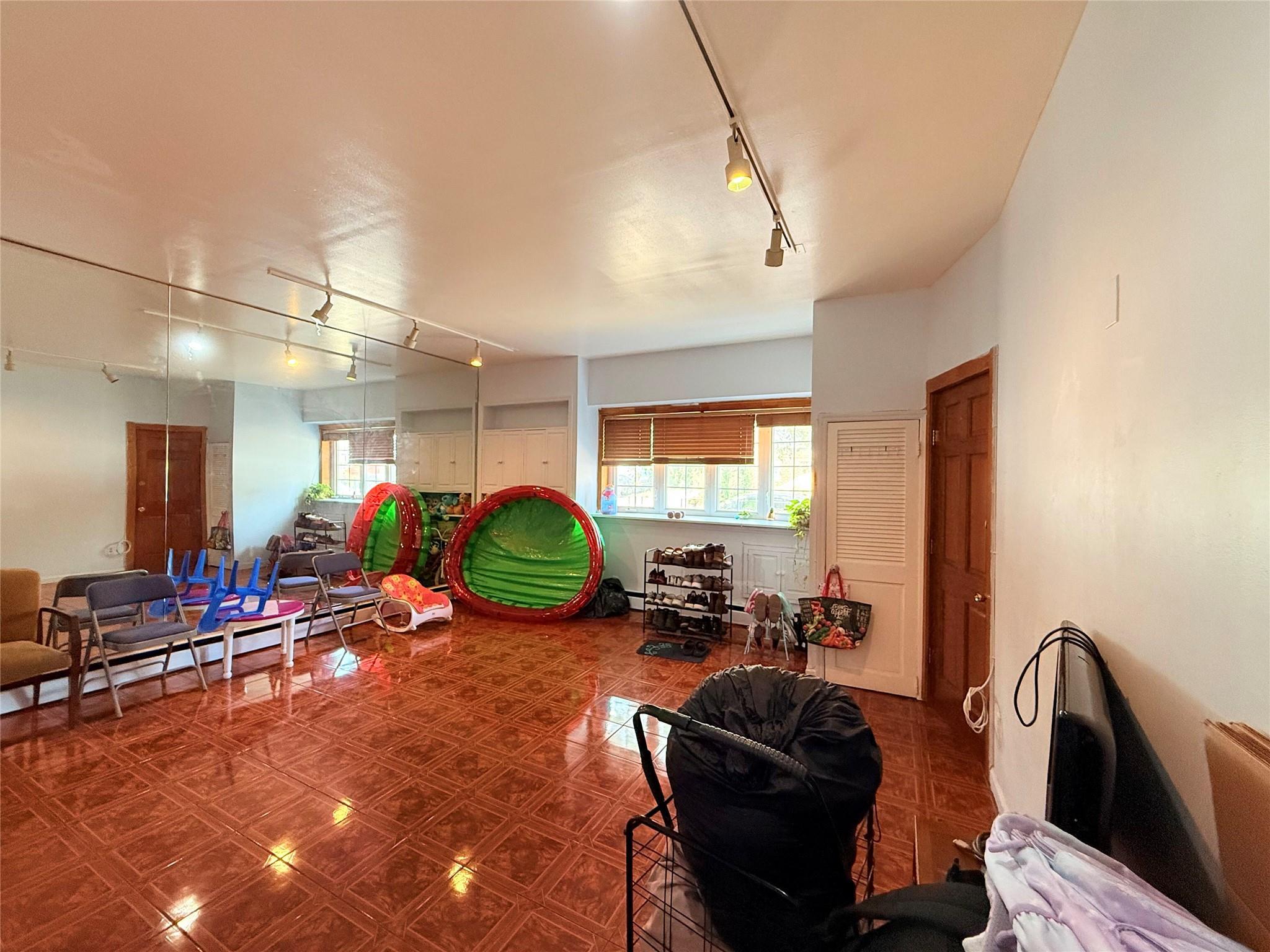 Single Family Sackett Bronx, NY 10462, MLS-895797-26